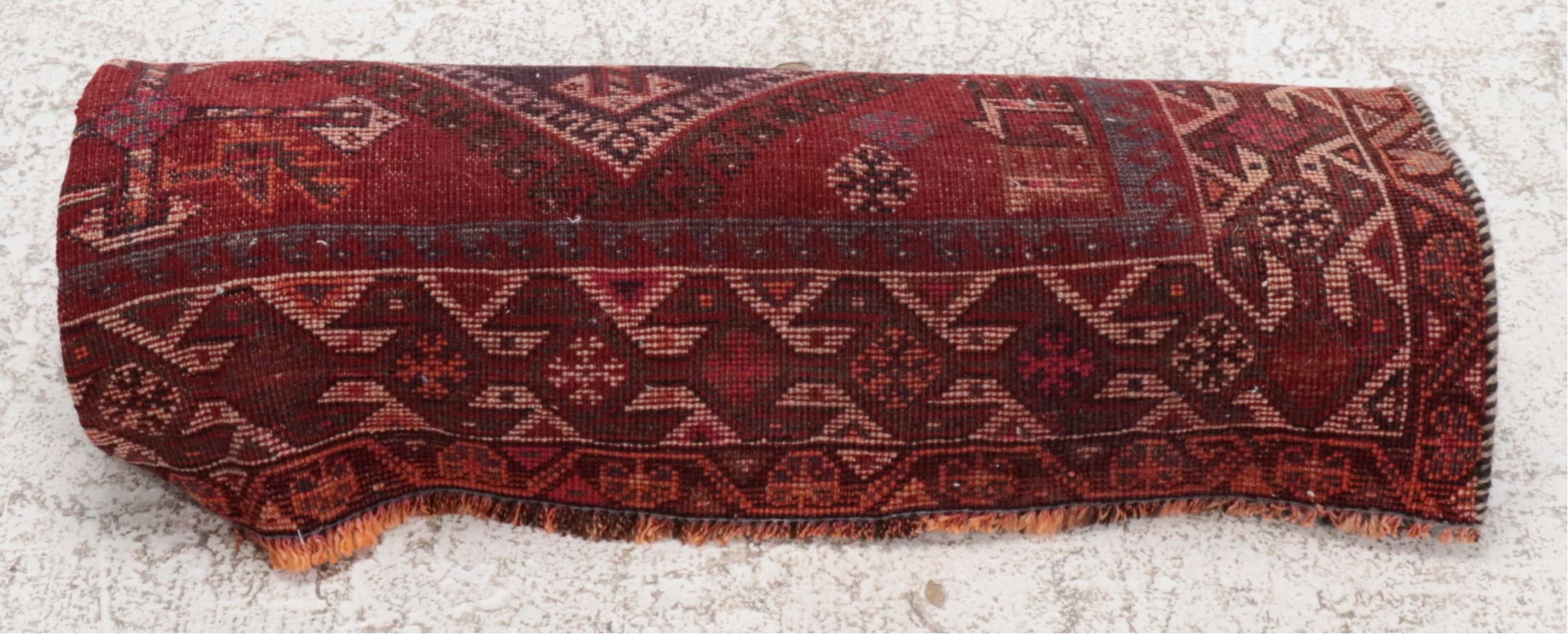 4'9 x 6'6 Hand-Knotted Persian Qashqai Area Rug