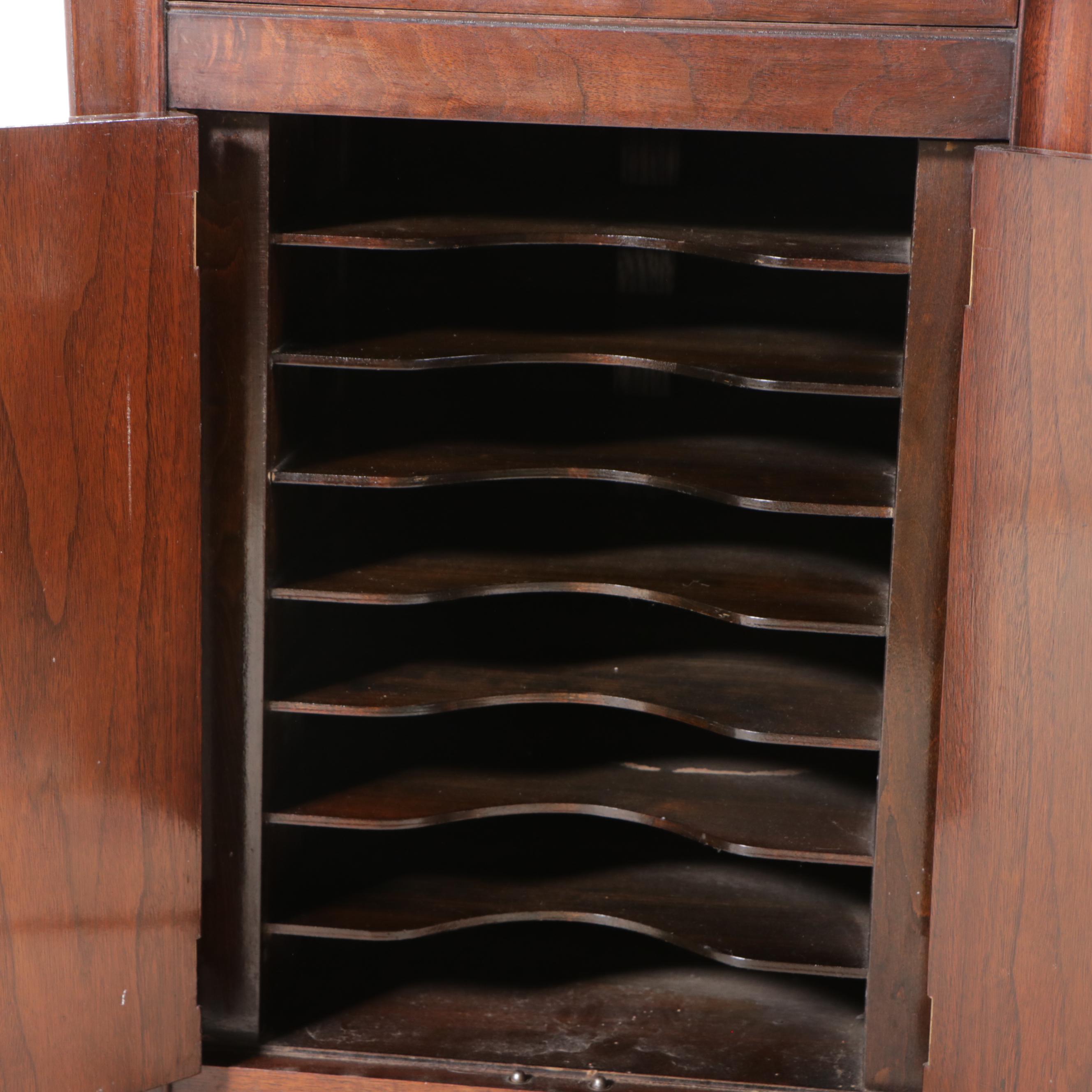 Antique Silvertone Phonograph