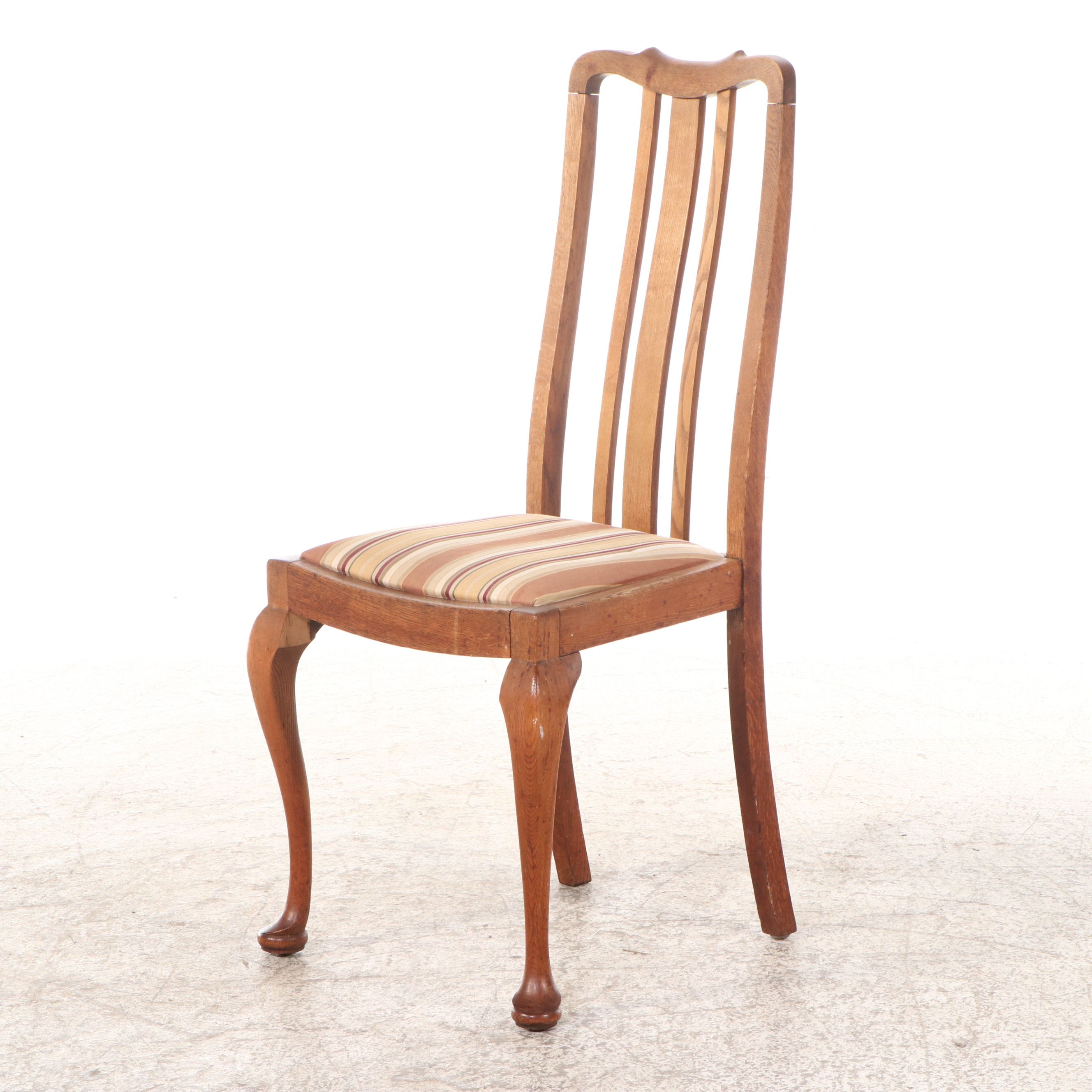 Queen Anne Style Oak Side Chair, 20th Century