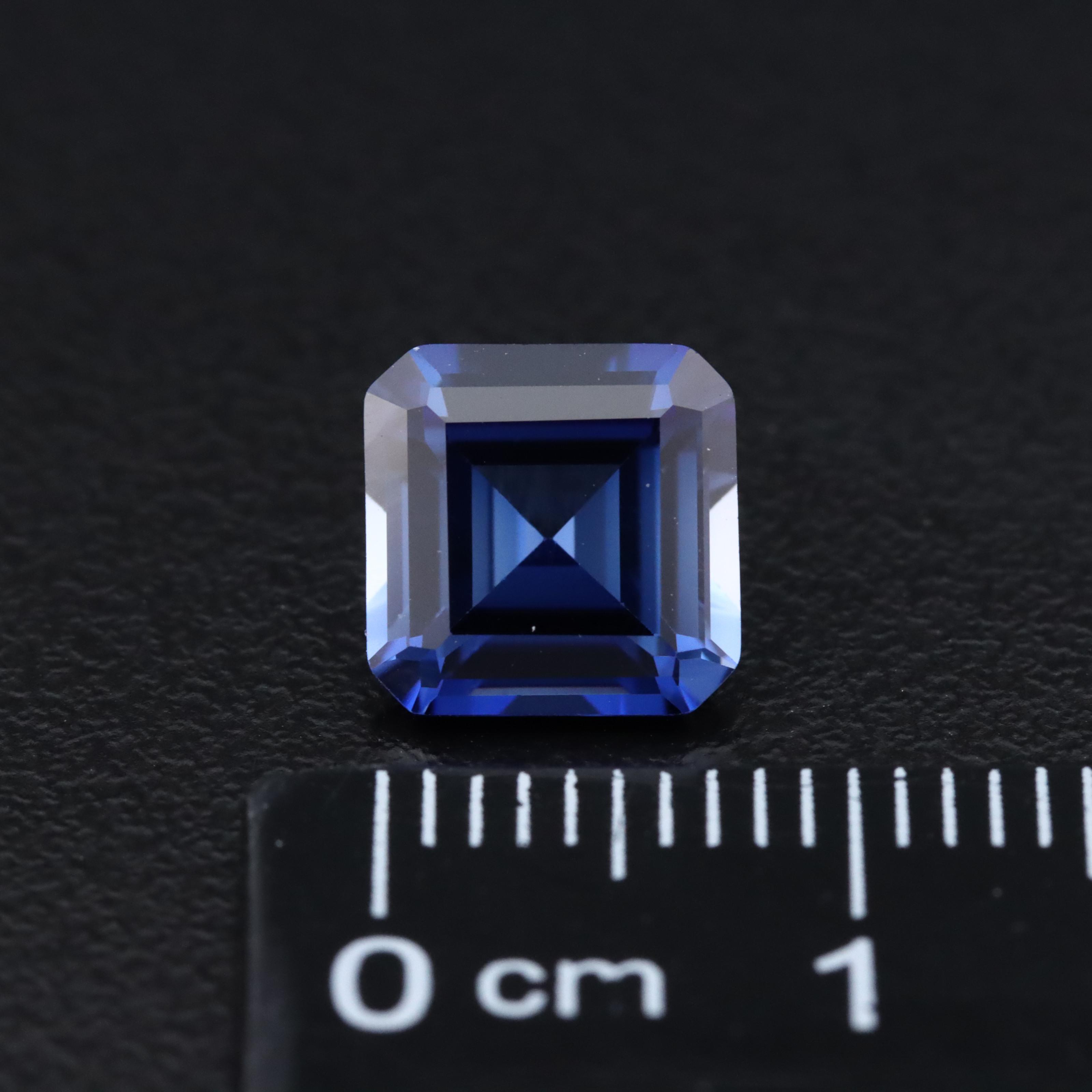 Loose 2.99 CT Lab Grown Sapphire