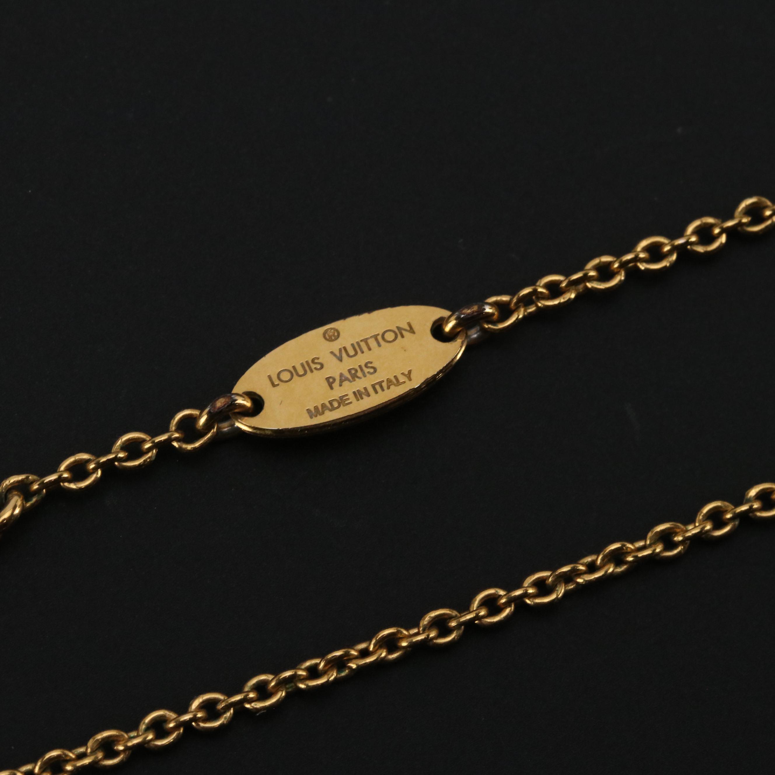 Louis Vuitton Essential V Necklace