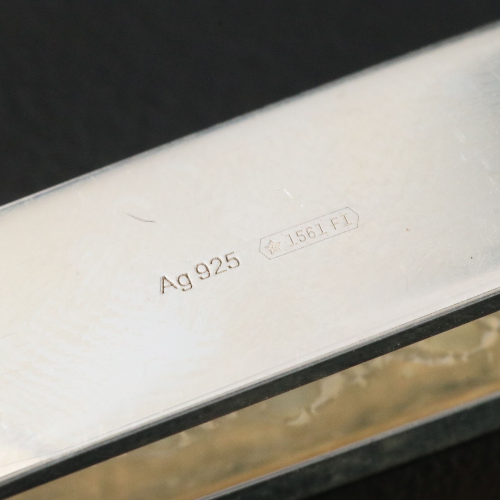 Gucci Logo Sterling Grooved Tie Bar