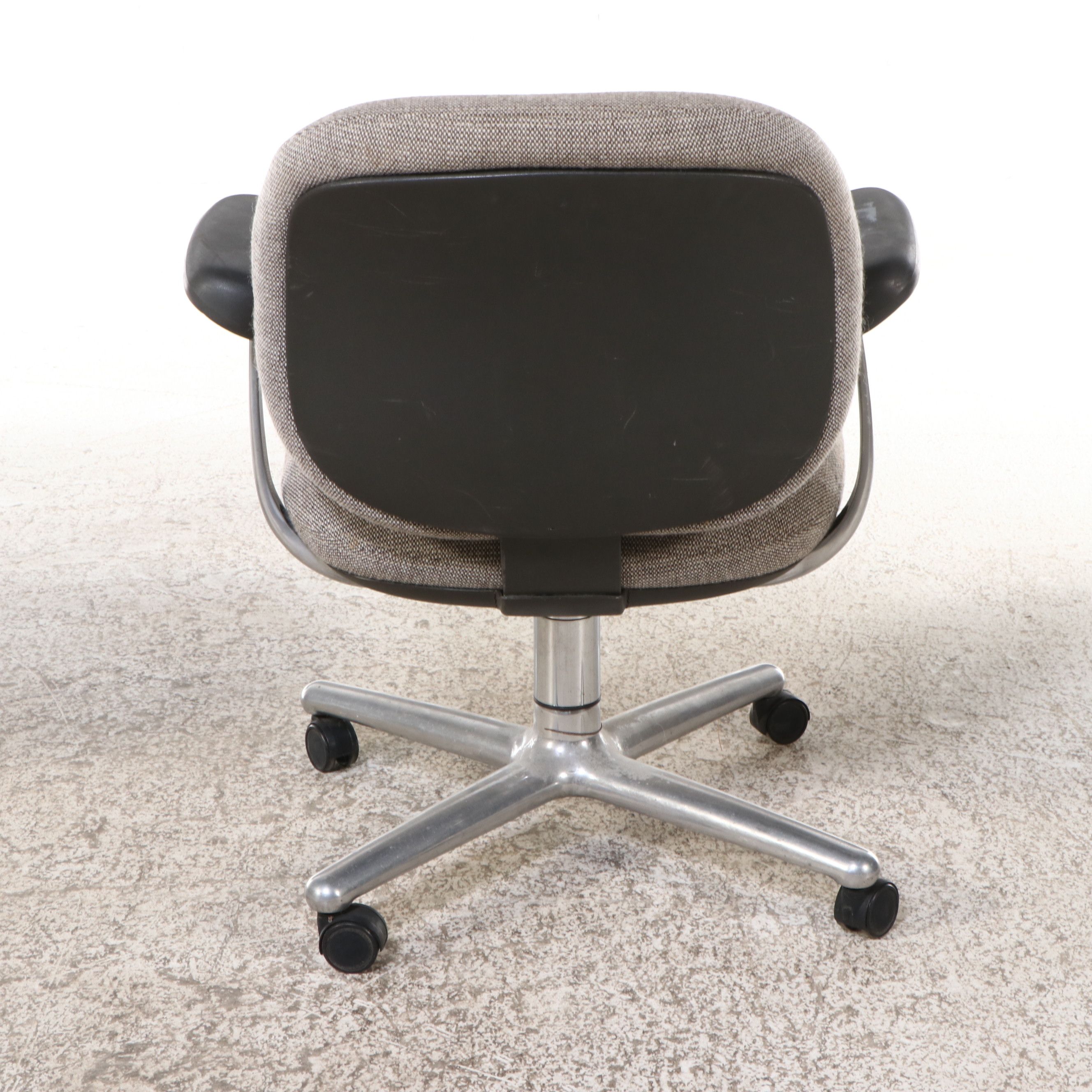 Herman Miller Aluminum Group Office Chairs
