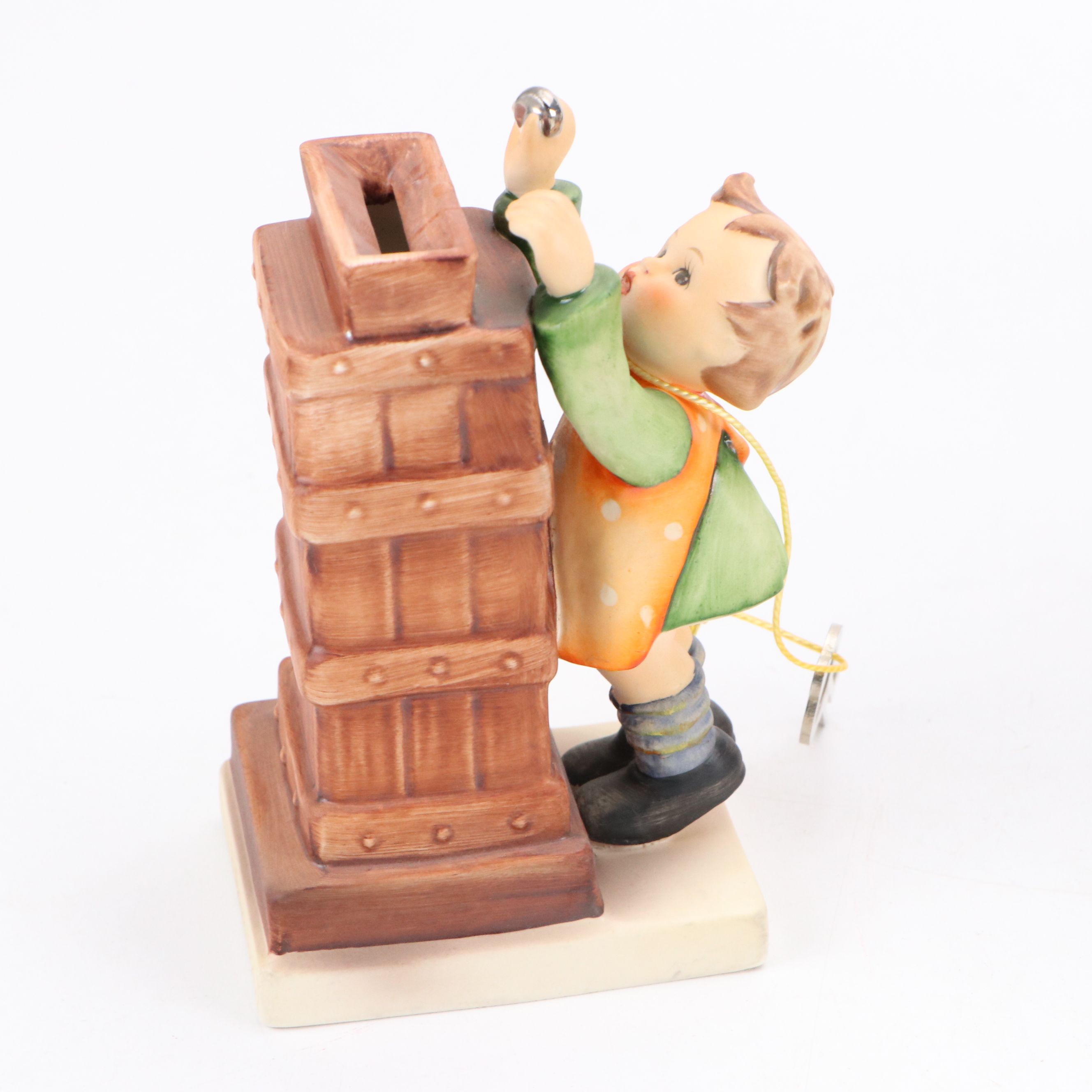 Goebel "Eventide," "Retreat to Safety," and More Porcelain Figurines