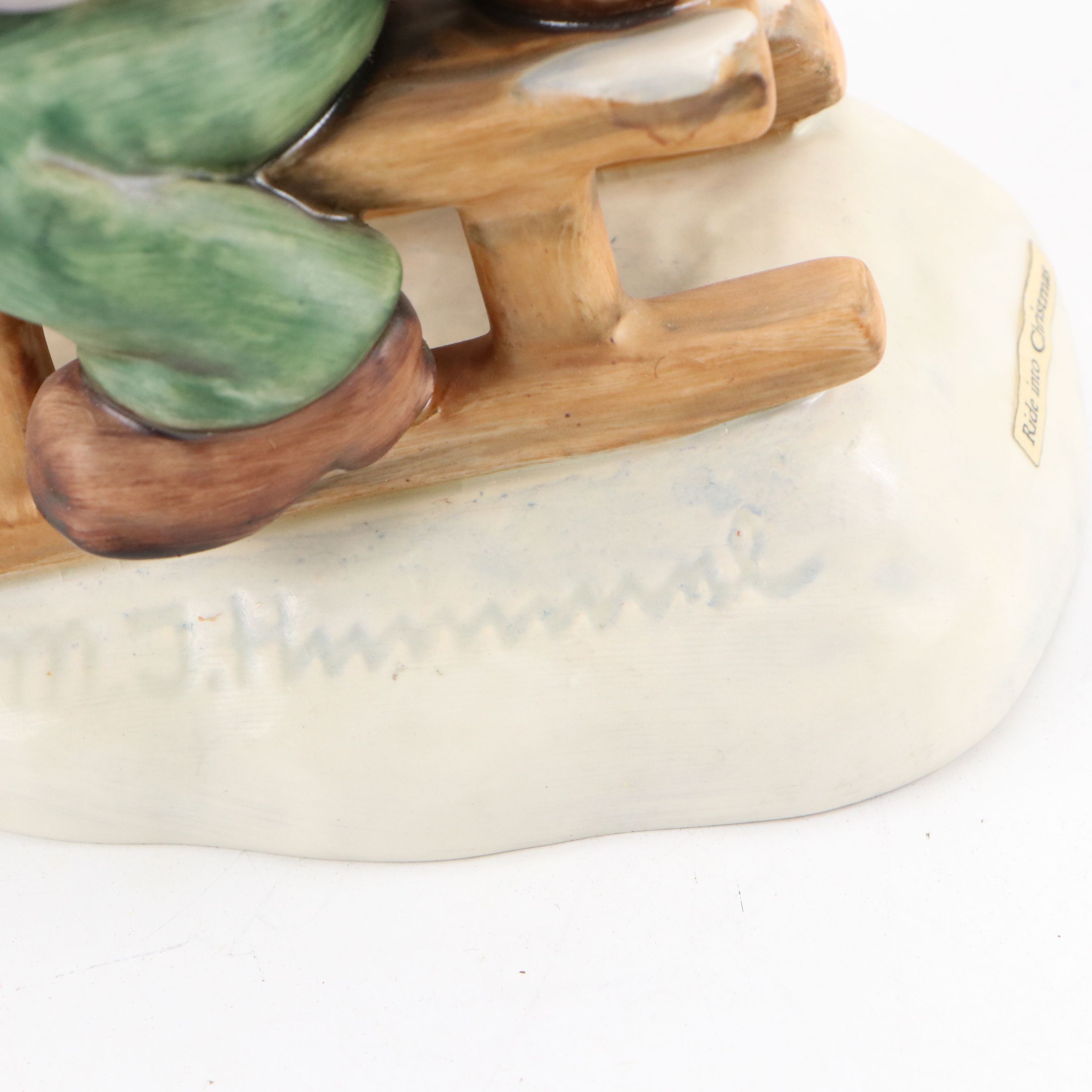 Goebel "Eventide," "Retreat to Safety," and More Porcelain Figurines