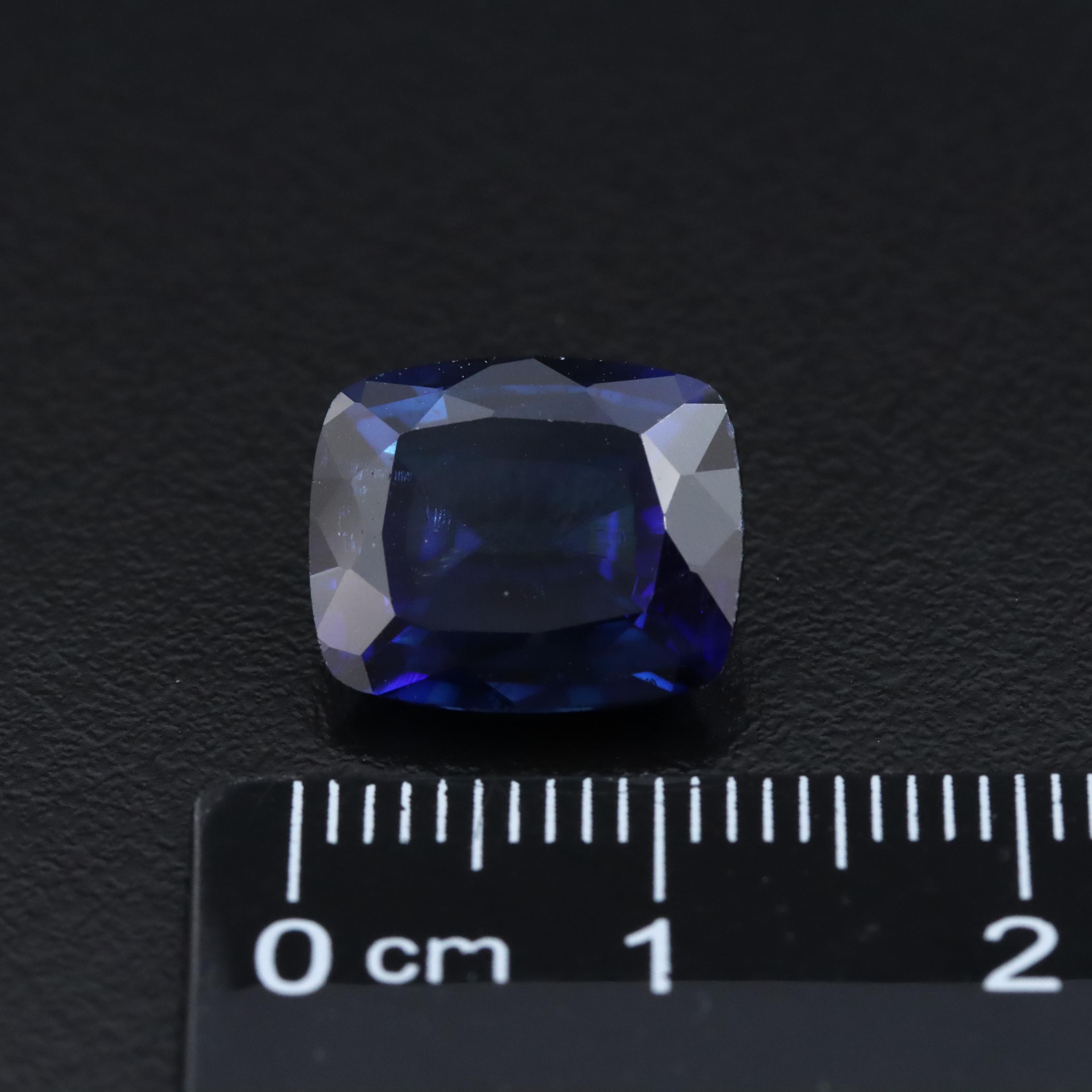 Loose 7.20 CT Lab Grown Sapphire