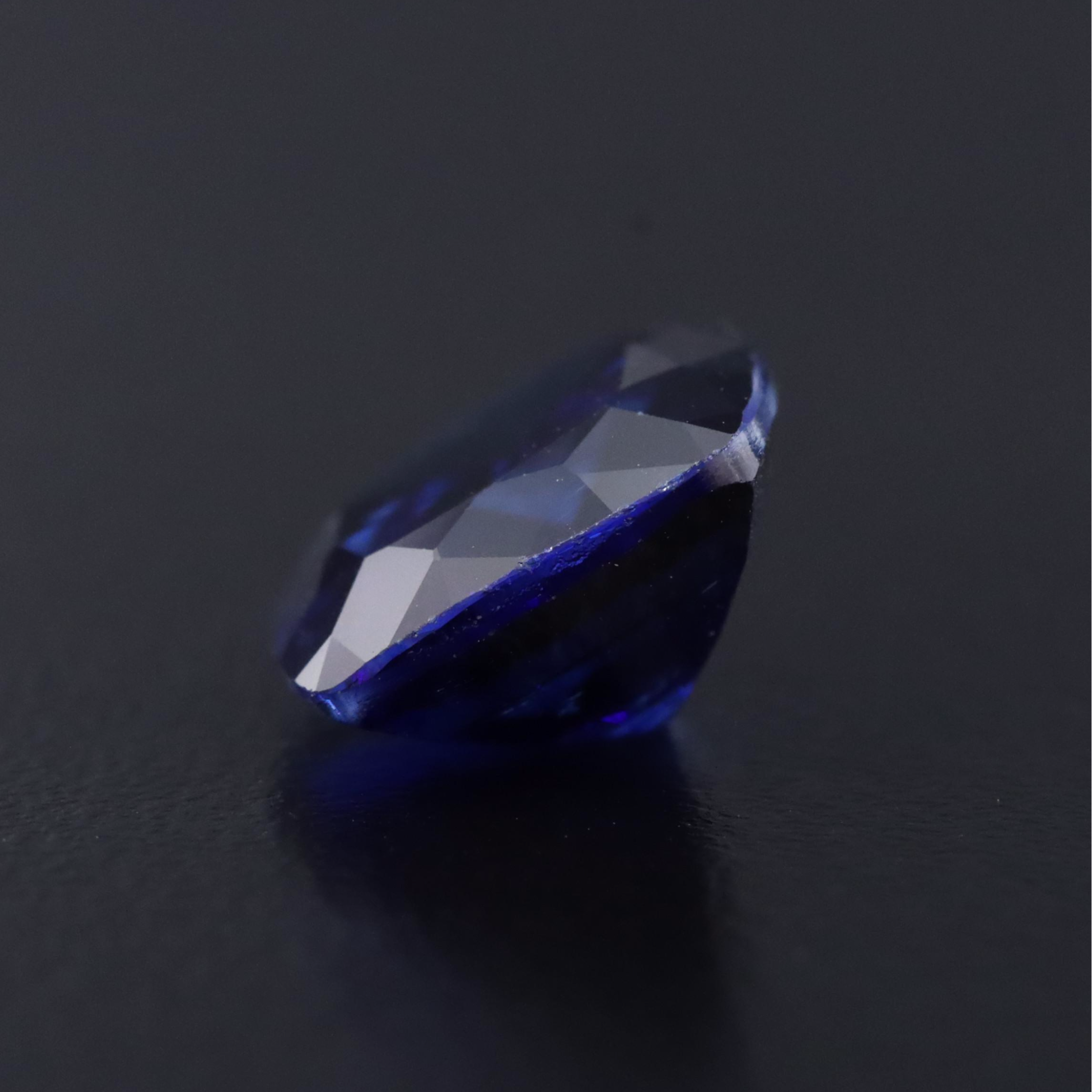 Loose 7.20 CT Lab Grown Sapphire