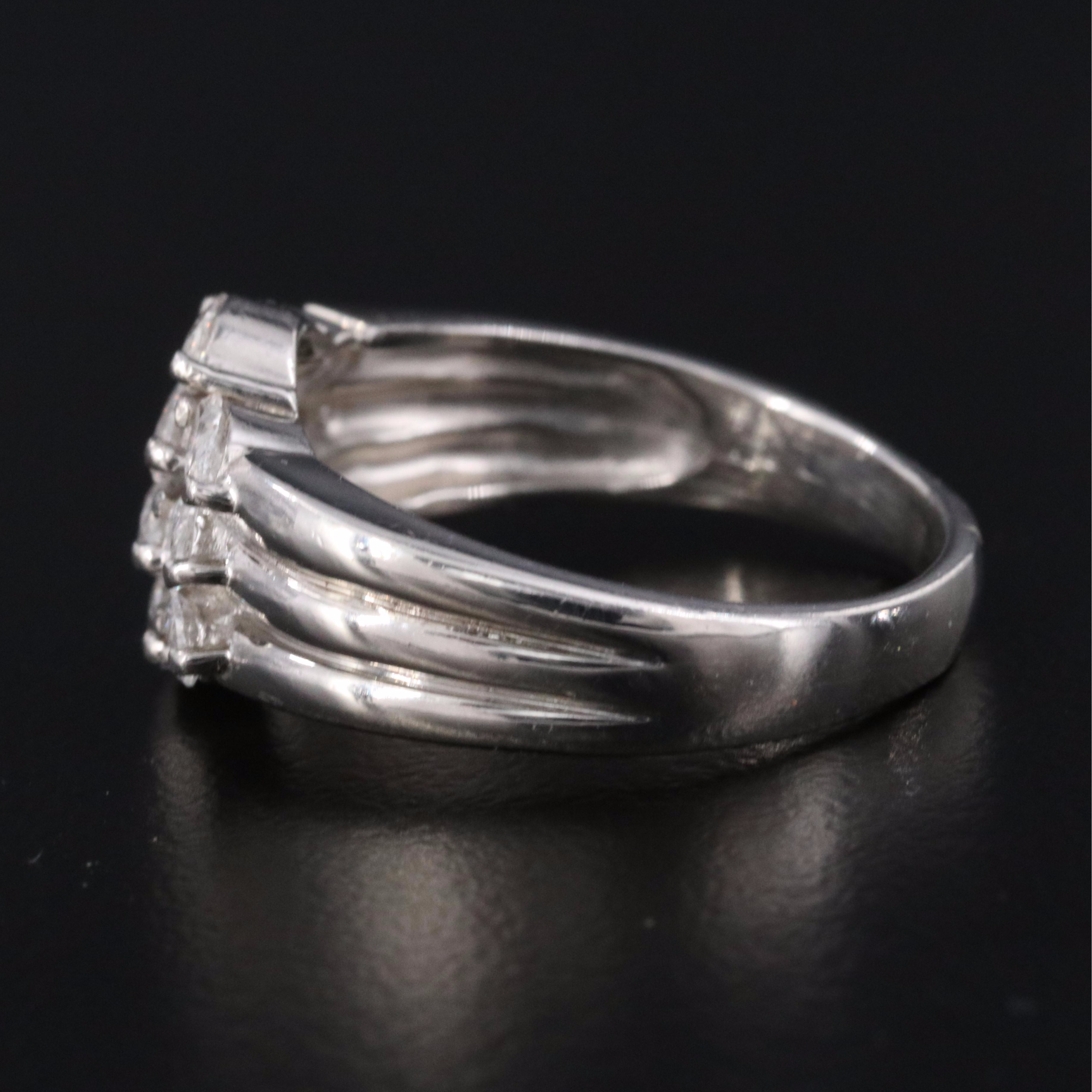 Platinum 1.00 CTW Diamond Ring