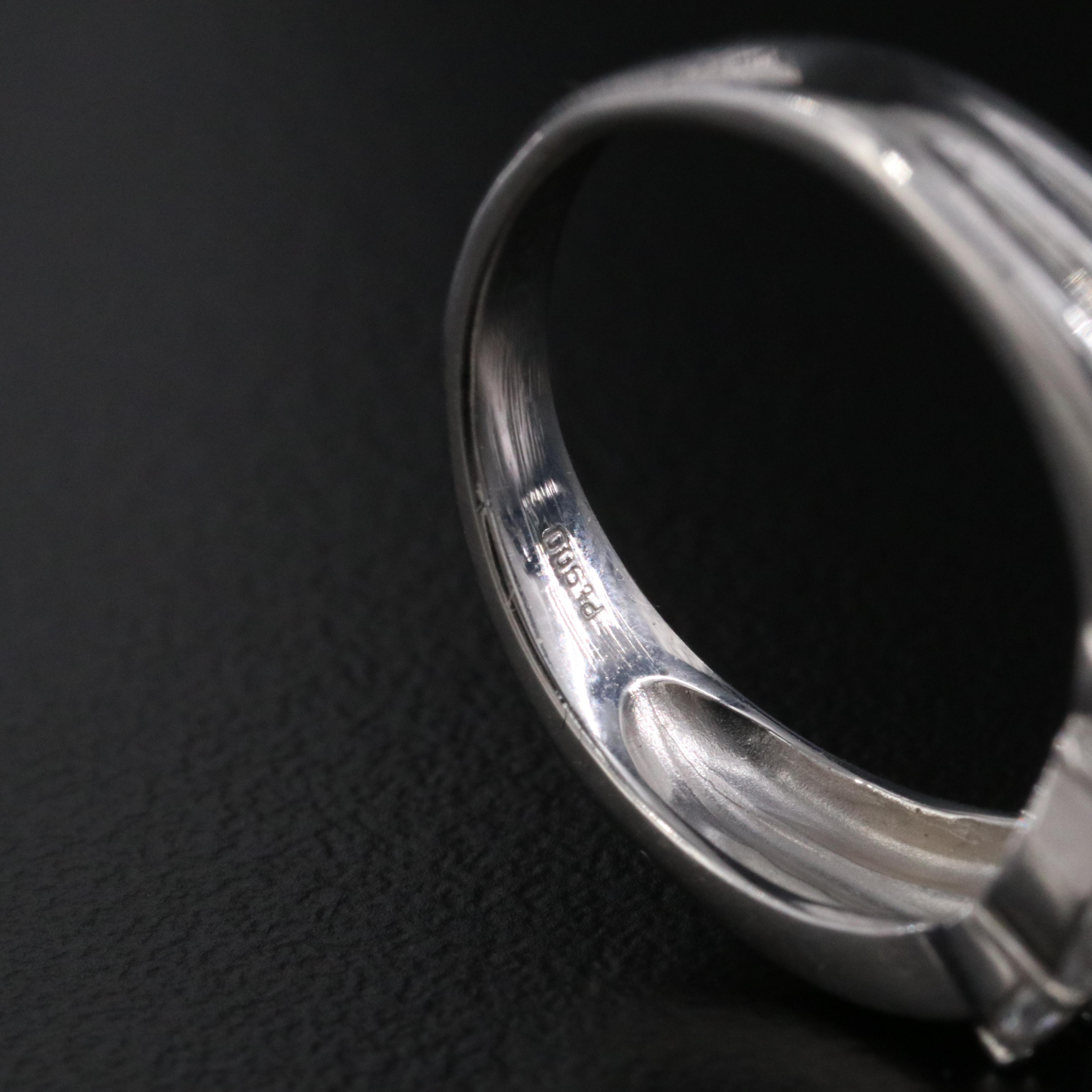 Platinum 1.00 CTW Diamond Ring