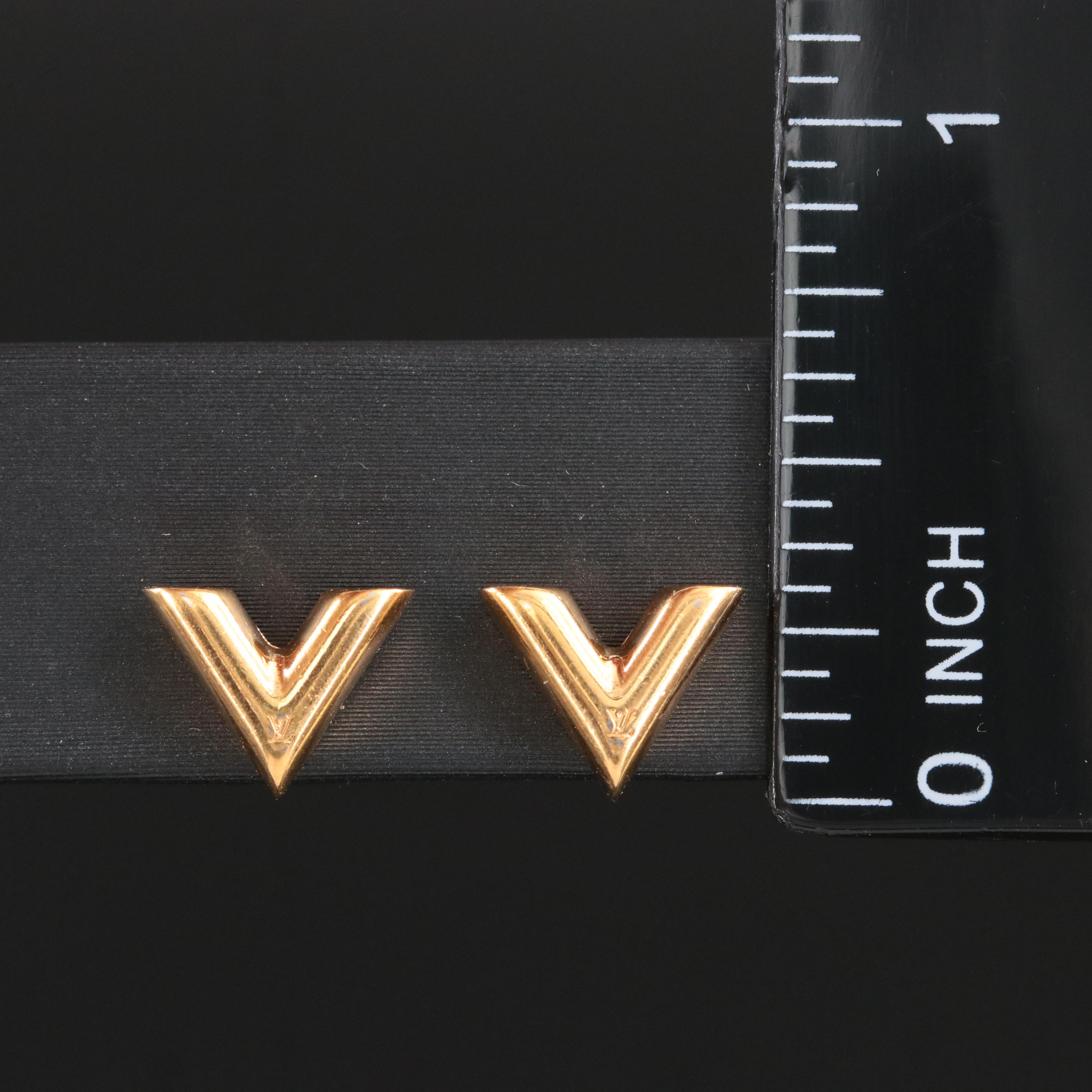 Louis Vuitton Essential V Stud Earrings