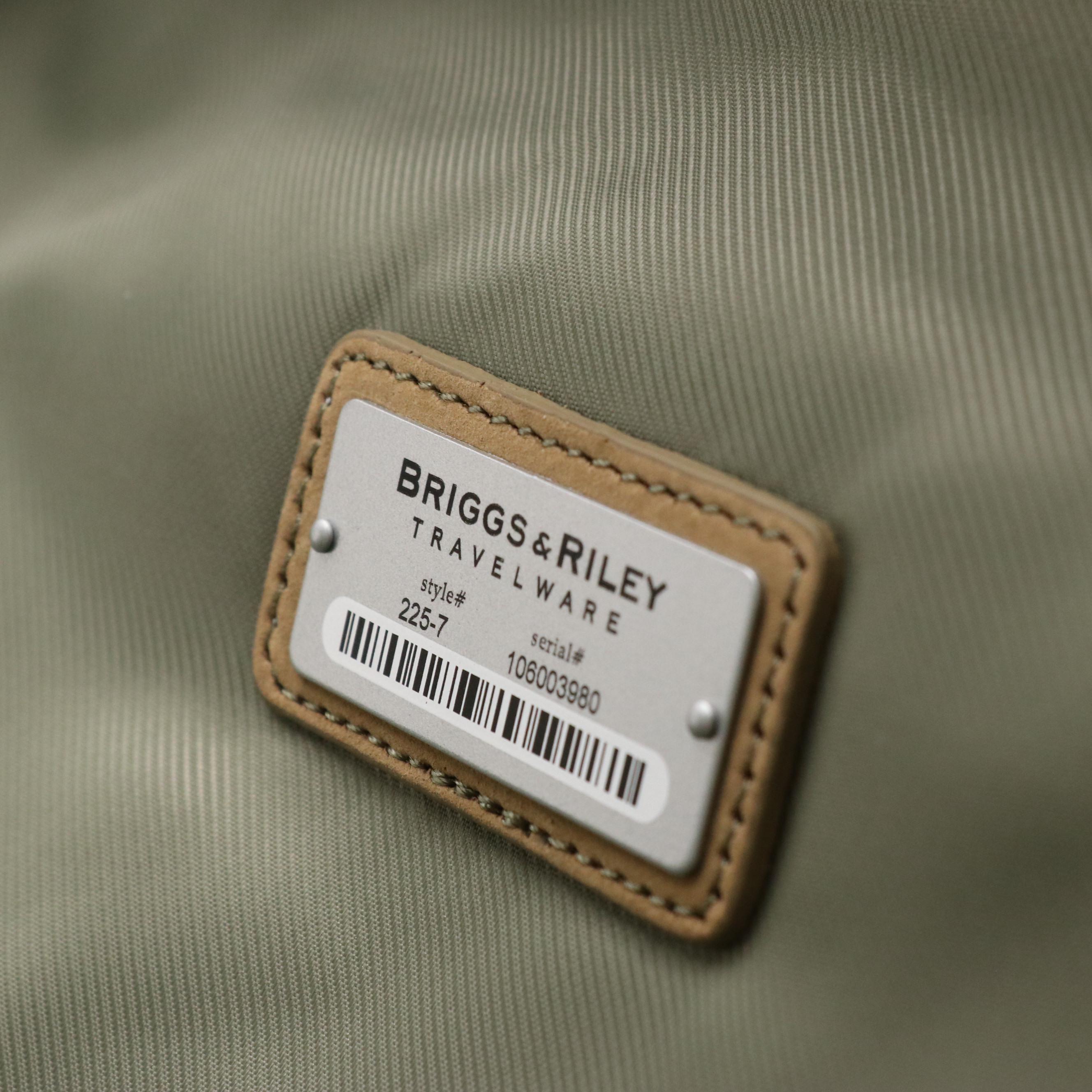 Travel Pro Overnight Rolling Luggage and Crew 6 Bag, Briggs & Riley Travel Bag