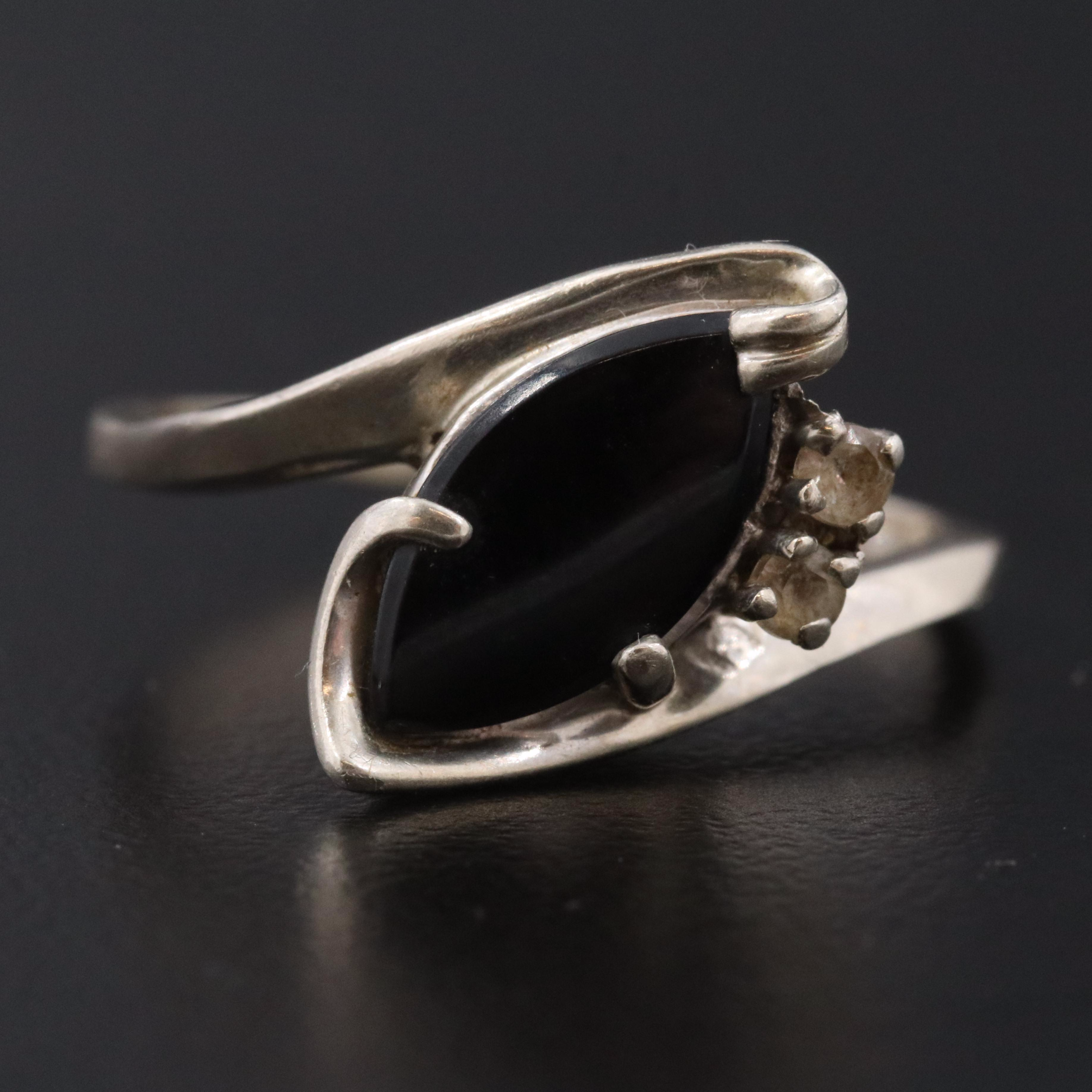 10K Black Onyx and Spinel Bypass Ring