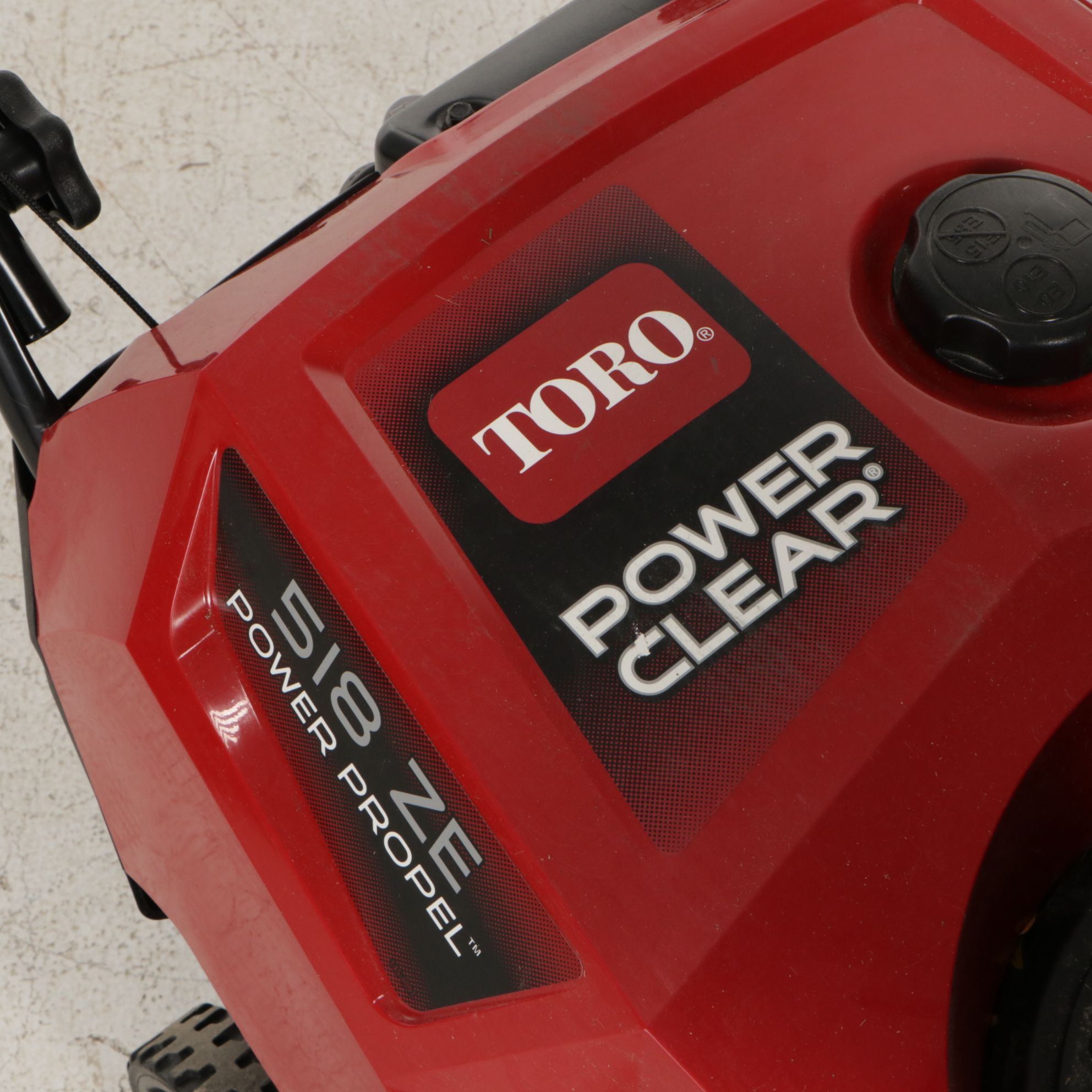Toro Model 518ZE Gas Powered Snow Blower