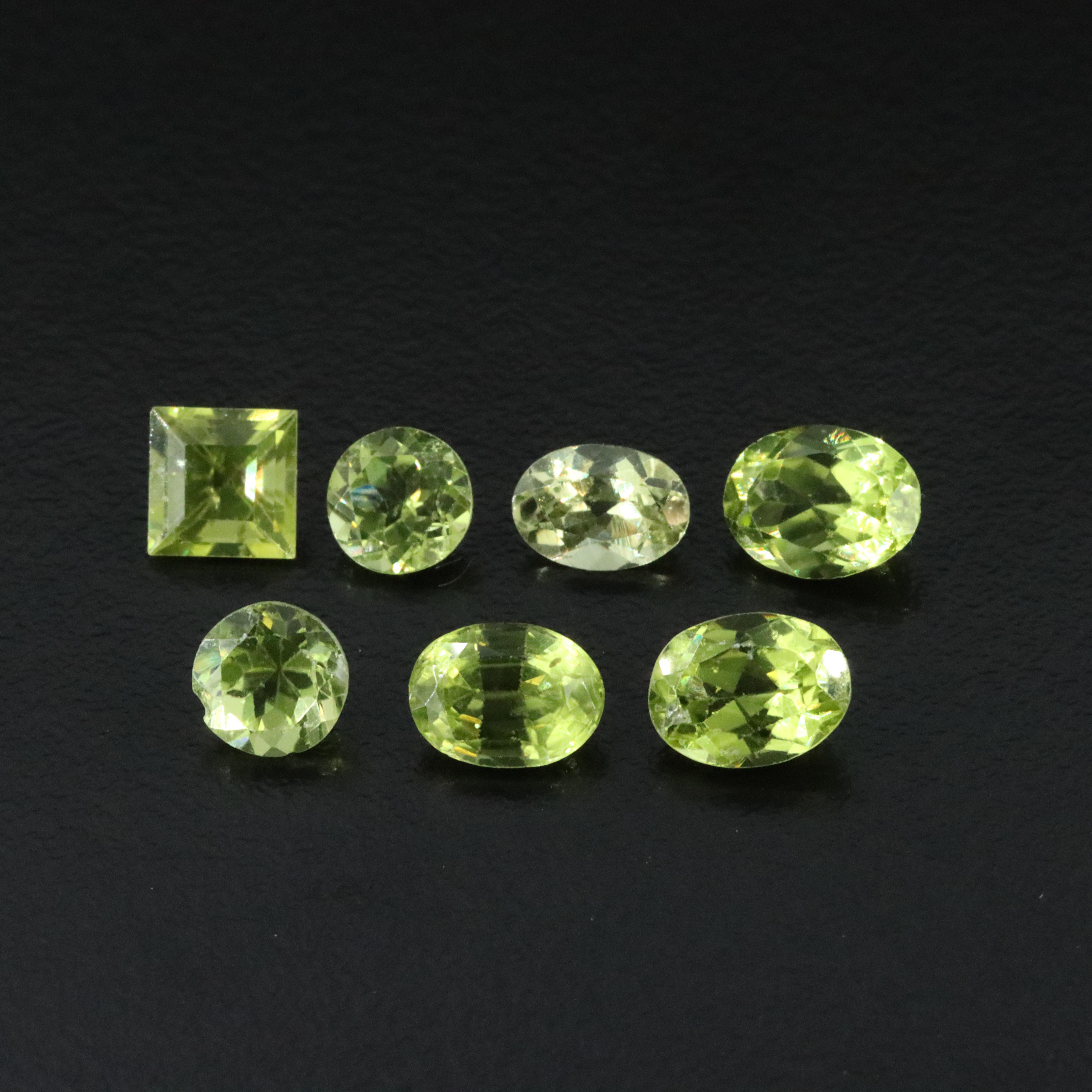 Loose 8.50 CTW Peridots