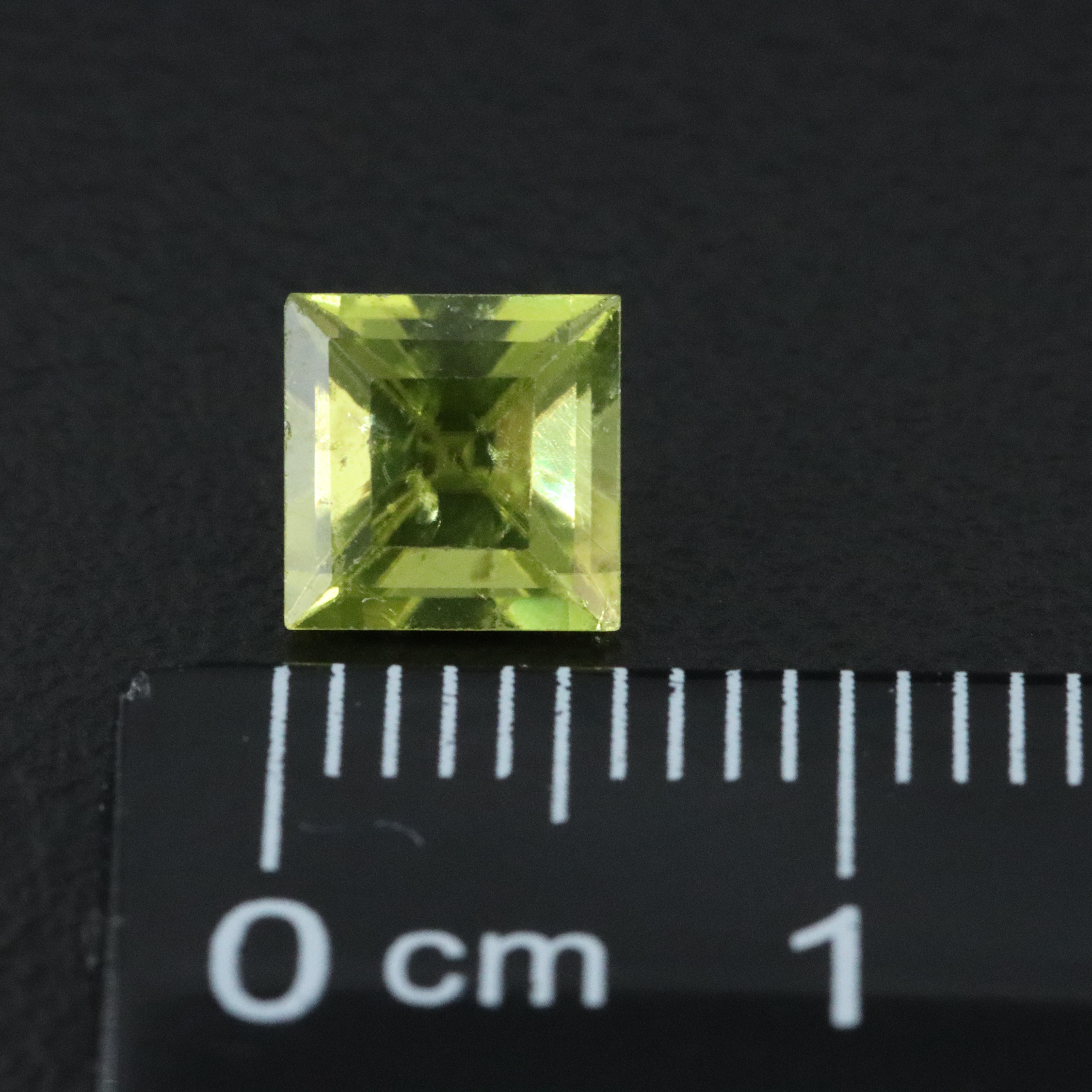 Loose 8.50 CTW Peridots