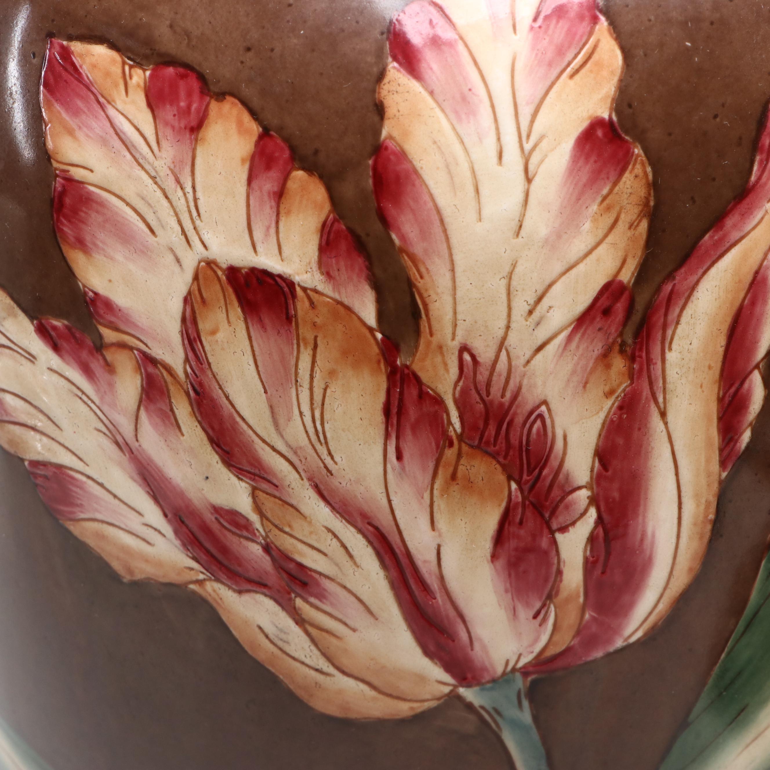 Oriental Accent Chinese Ceramic Temple Jar