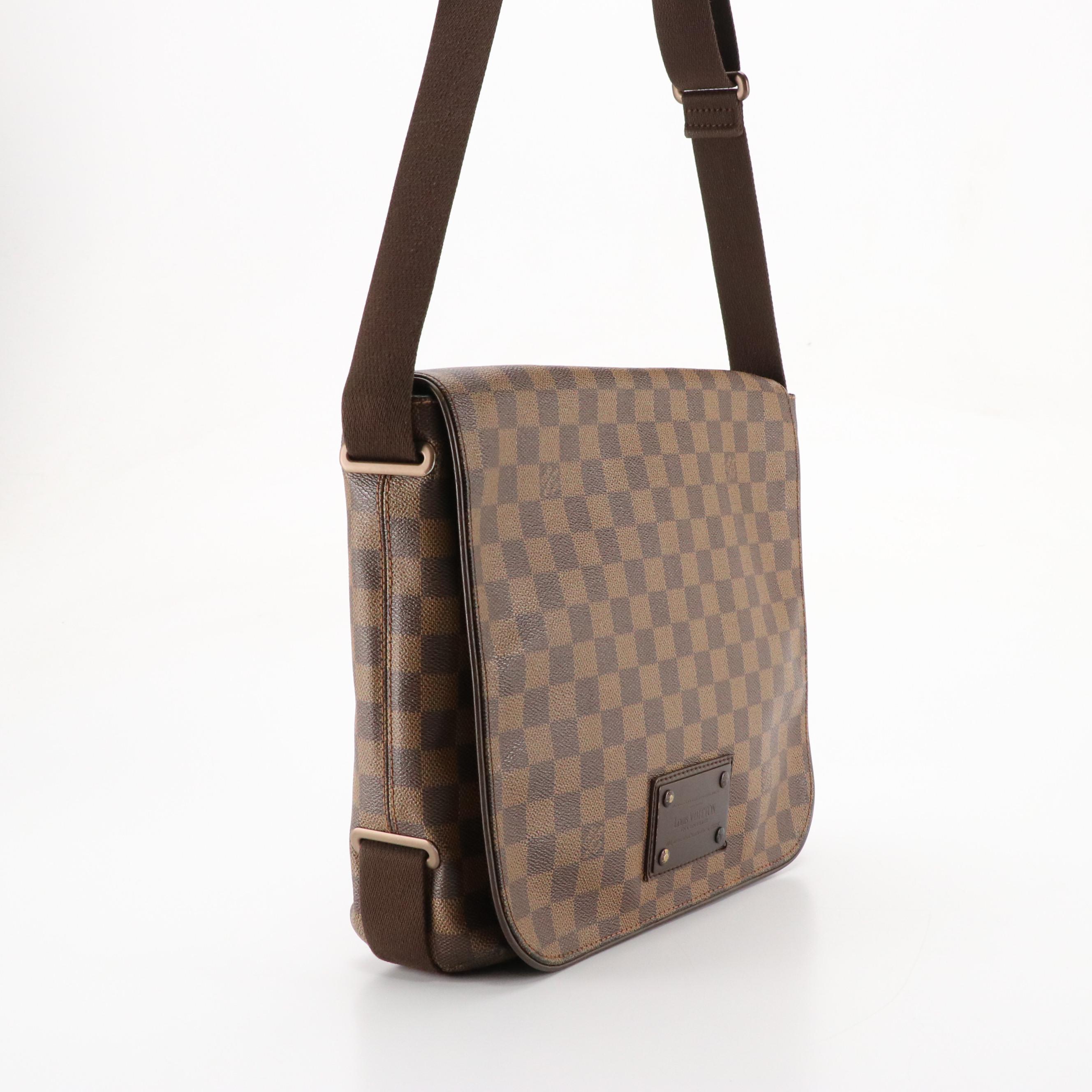 Louis Vuitton Brooklyn PM Crossbody Messenger Bag in Damier Ebene Canvas