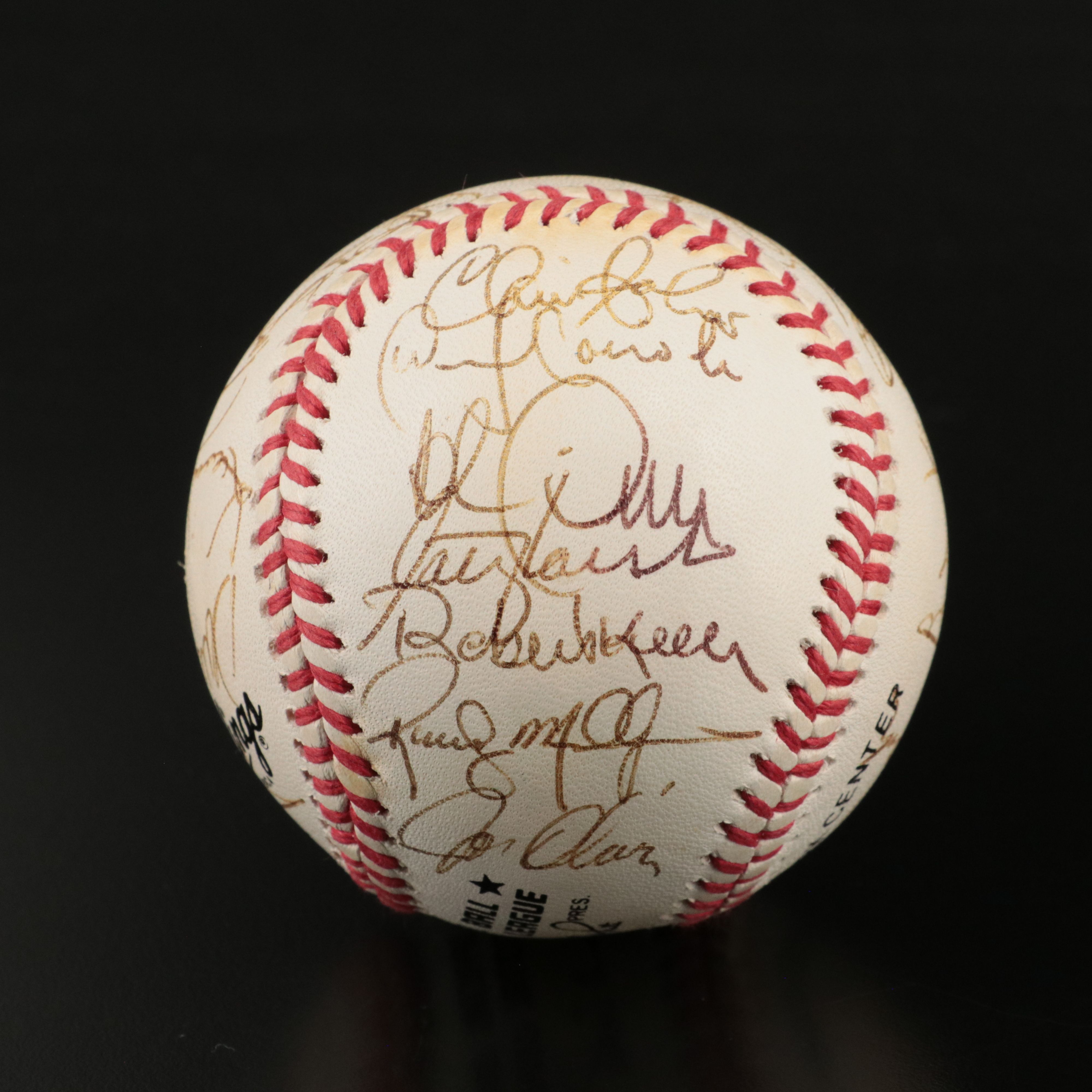 1990 Cincinnati Reds Team Signed Baseball Featuring Barry Larkin and Chris Sabo