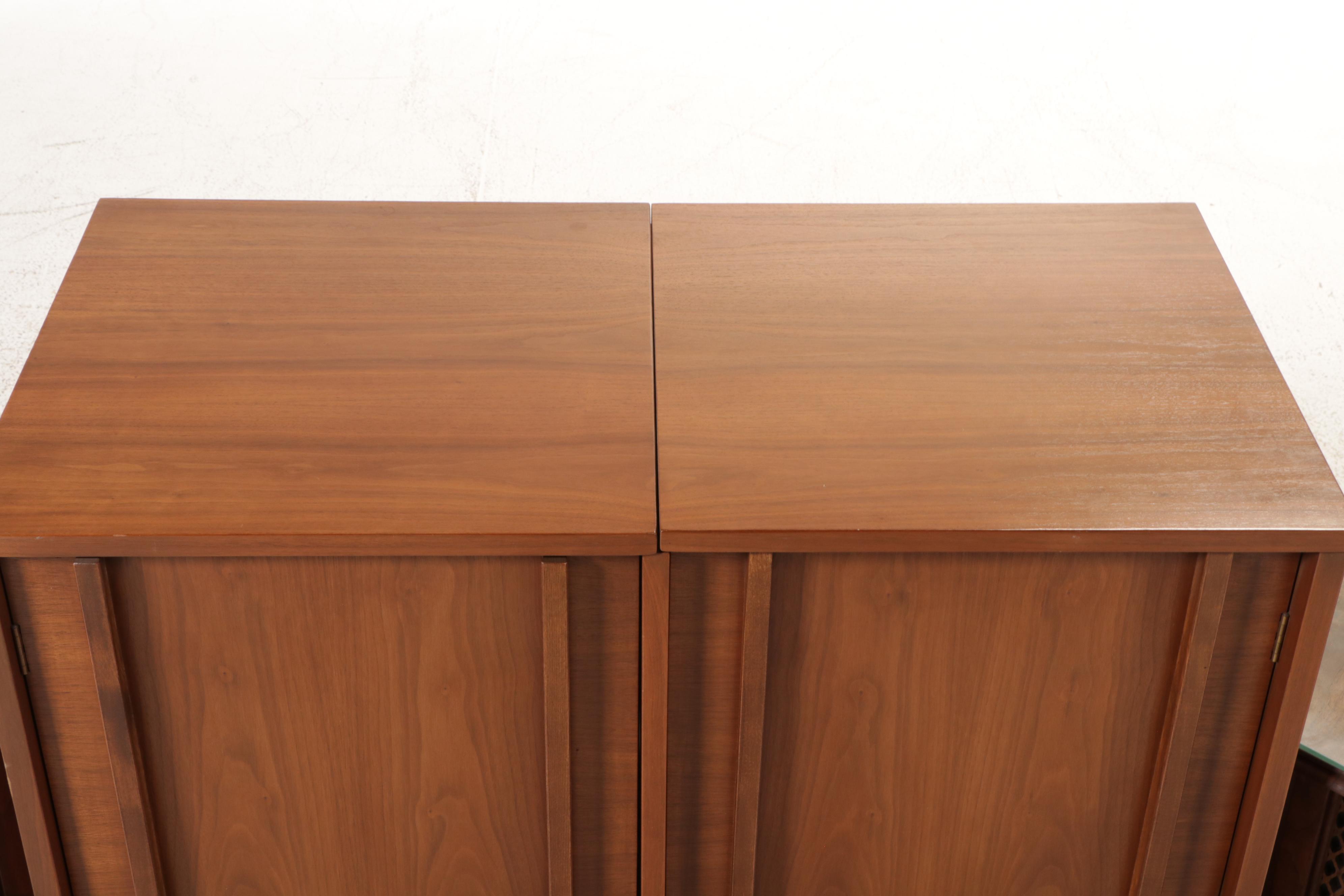 Elac Miracord 10H Turntable in Teak Cabinet w/ Pair of Aztec Athena 1A Speakers