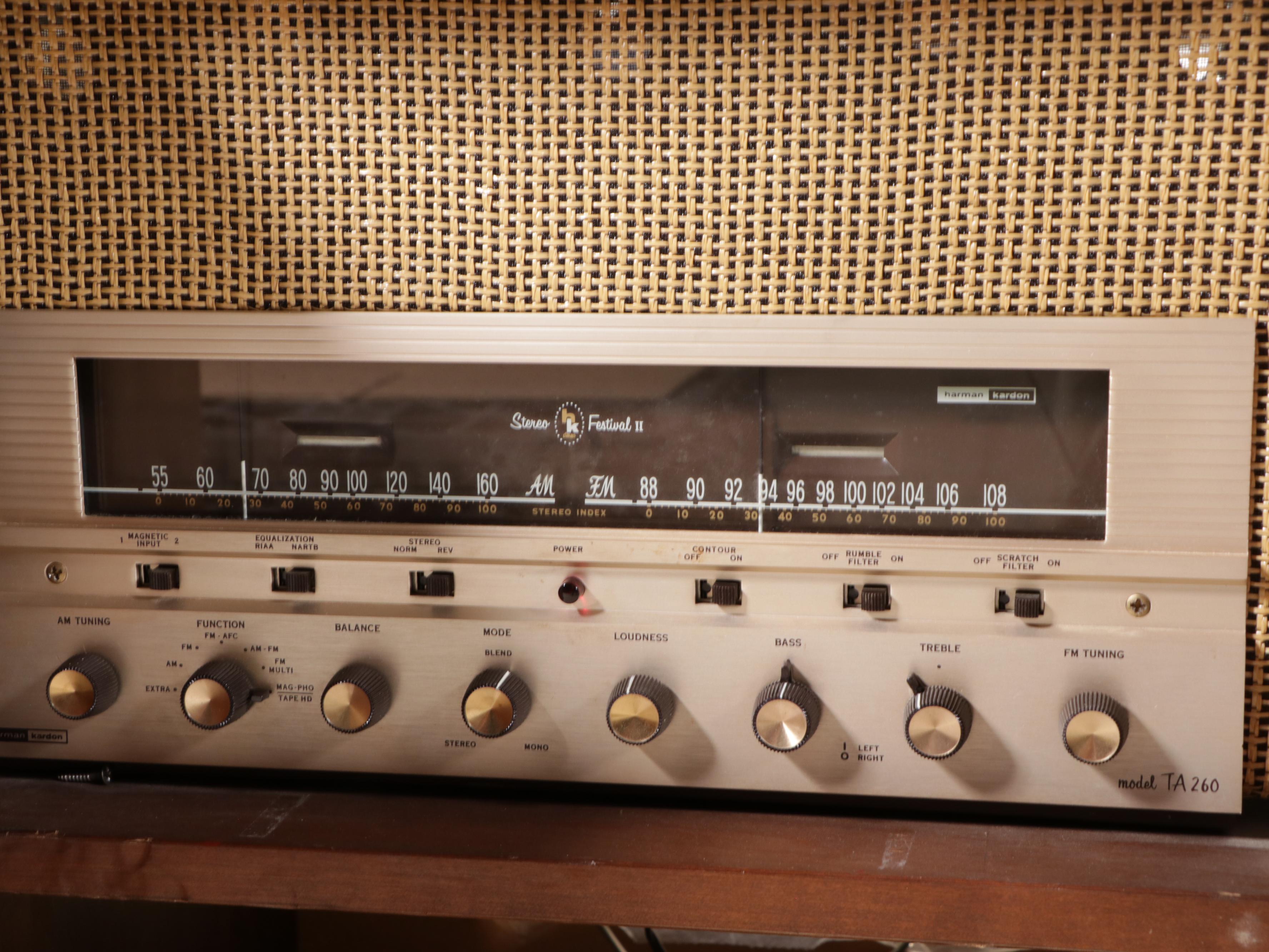Elac Miracord 10H Turntable in Teak Cabinet w/ Pair of Aztec Athena 1A Speakers