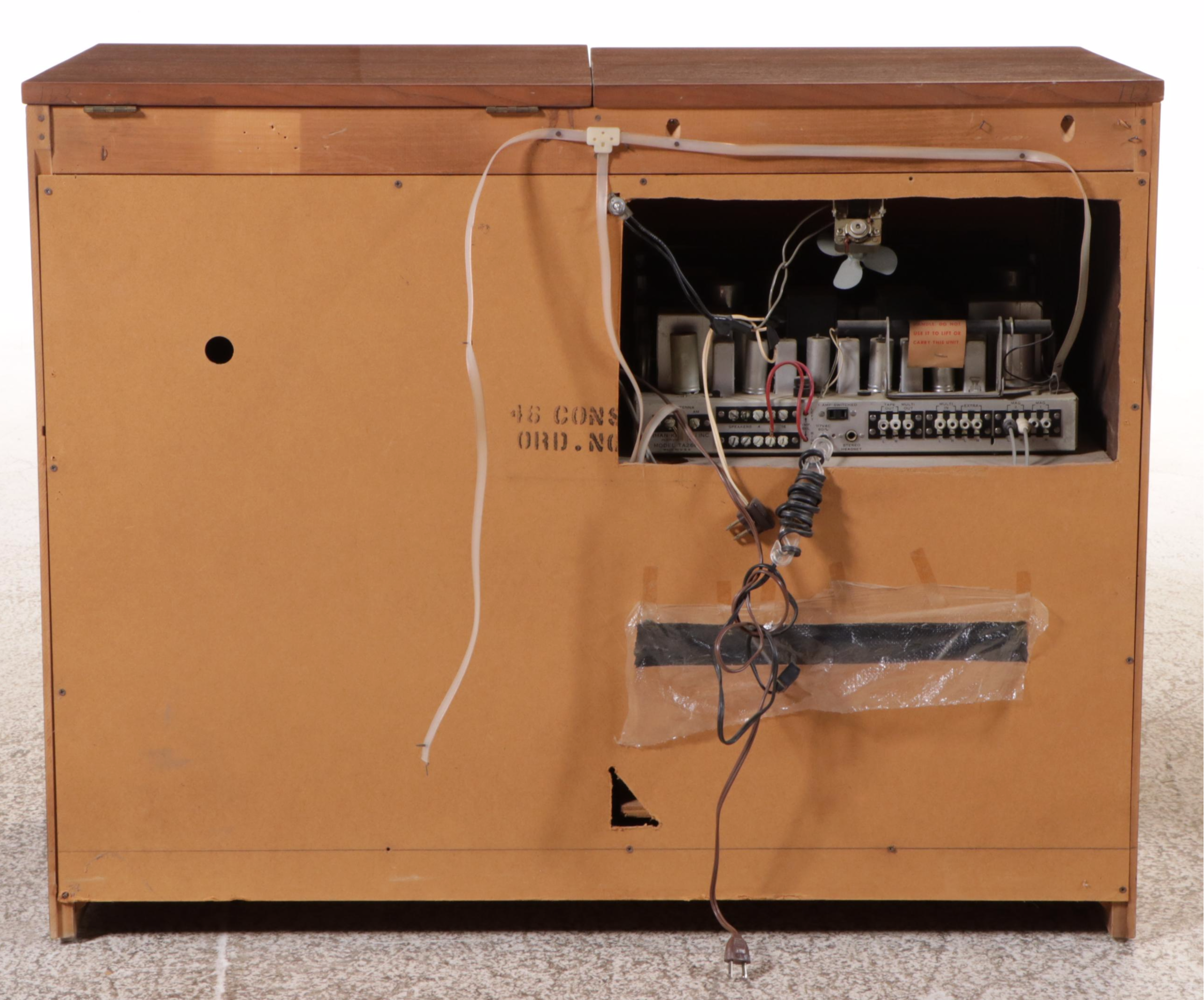 Elac Miracord 10H Turntable in Teak Cabinet w/ Pair of Aztec Athena 1A Speakers