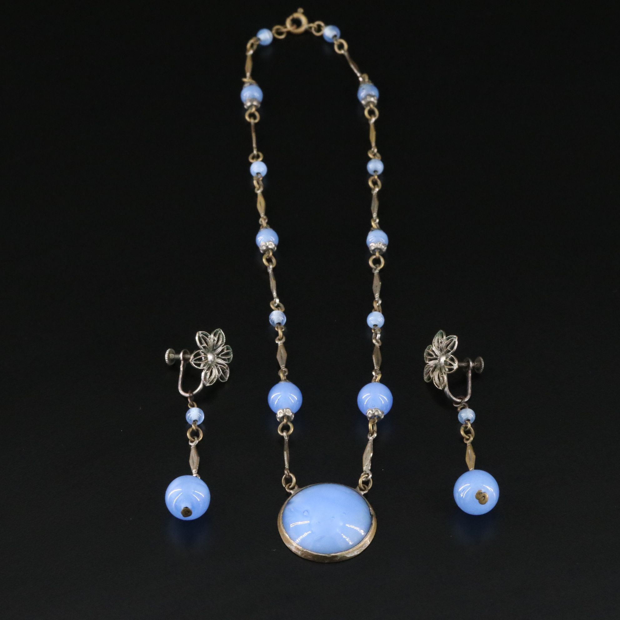 Art Deco Glass Necklace and Pendulum Earring Set