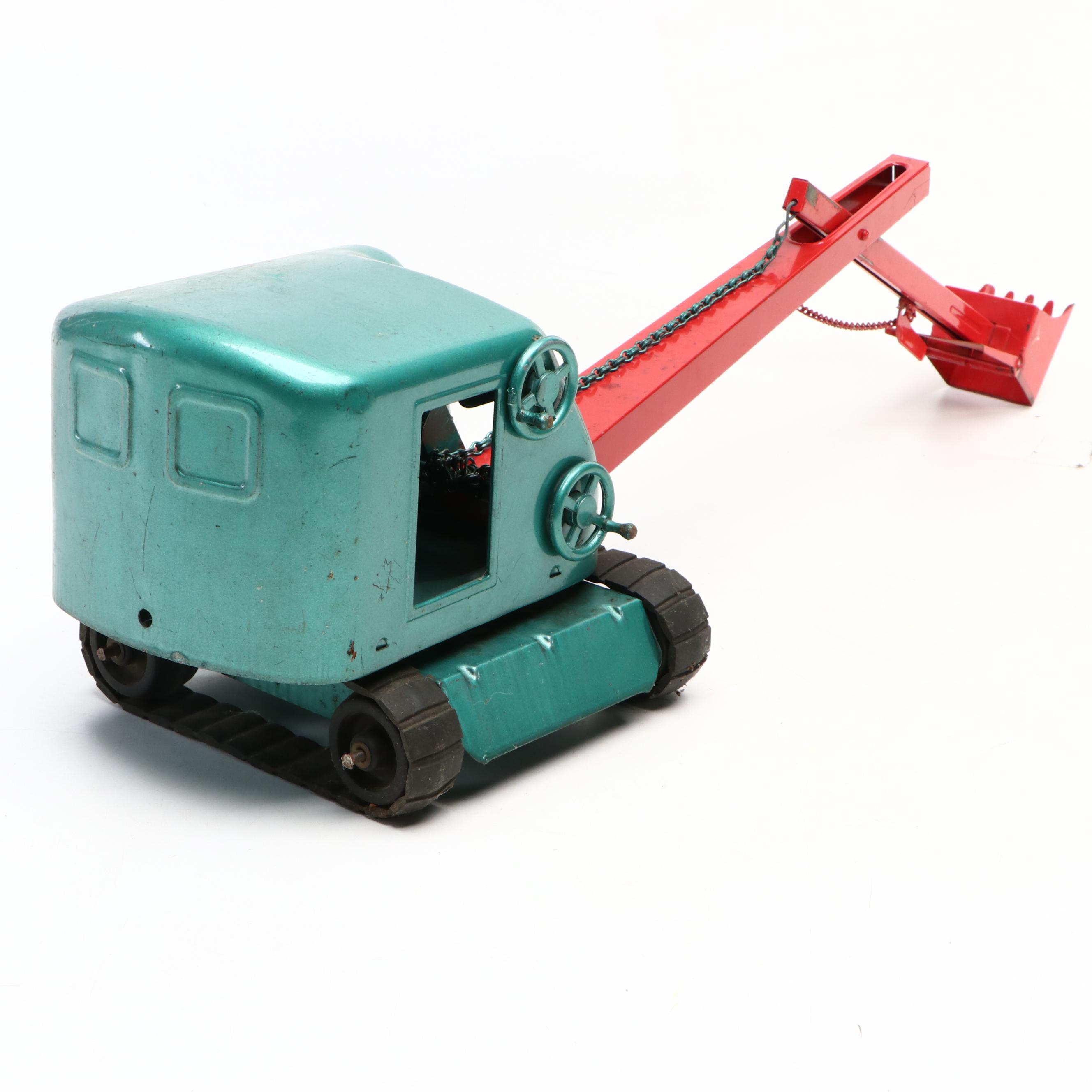 Structo Pressed Steel Toy Crane, Mid-20th Century