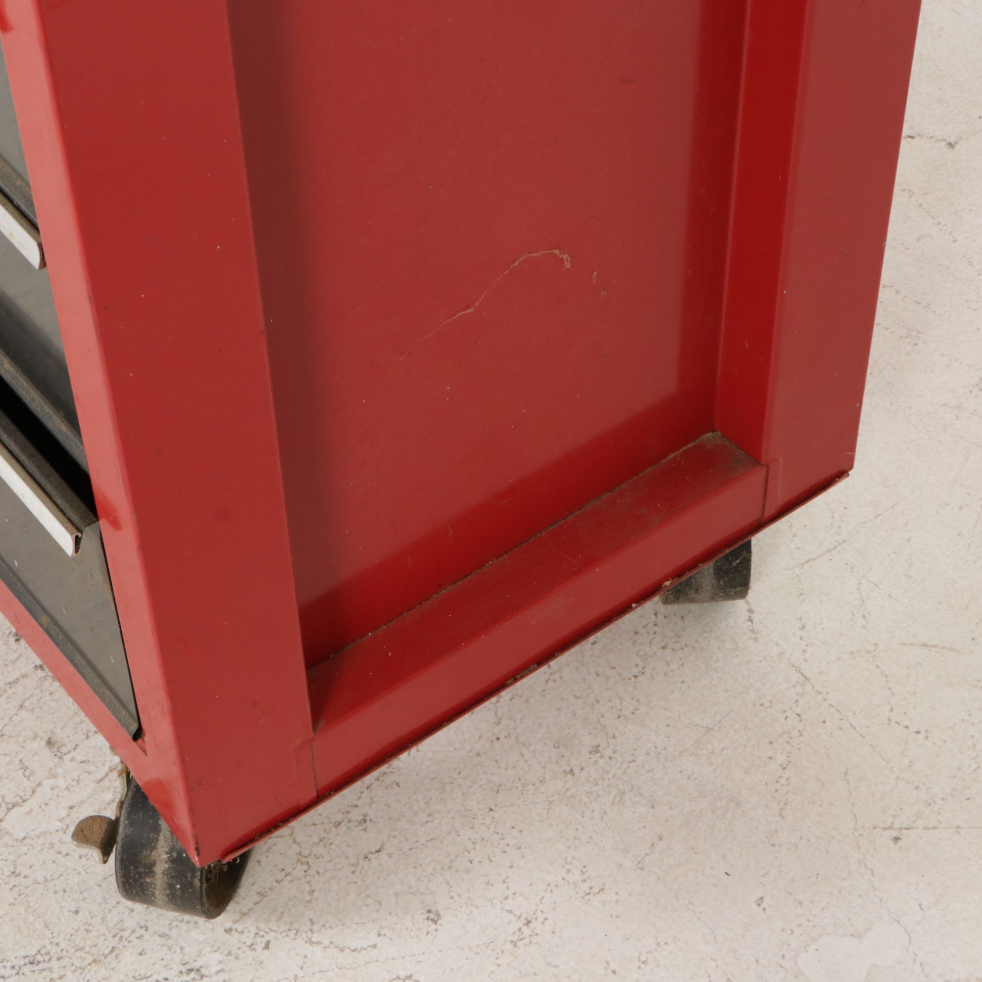 Craftsman Two-Tier Rolling Steel Tool Chest