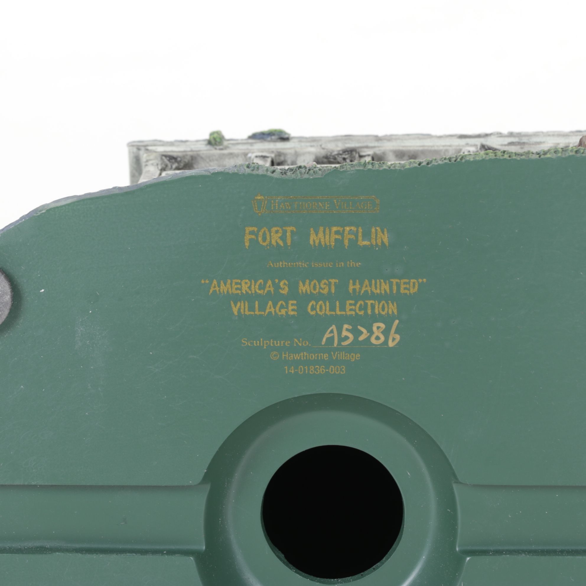 Hawthorne Village "America's Most Haunted" Halloween Village Houses