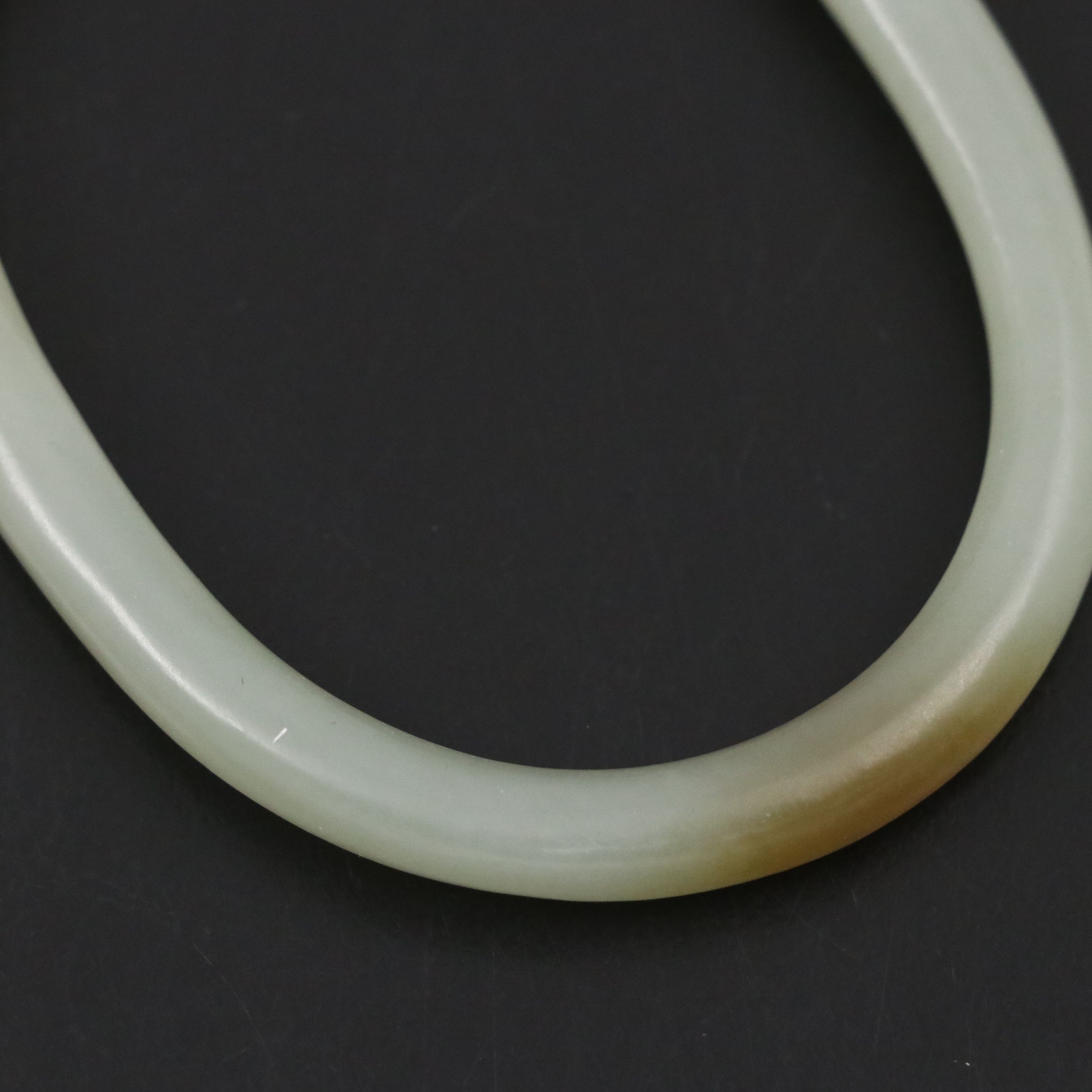 Chinese Carved Serpentine Bangle