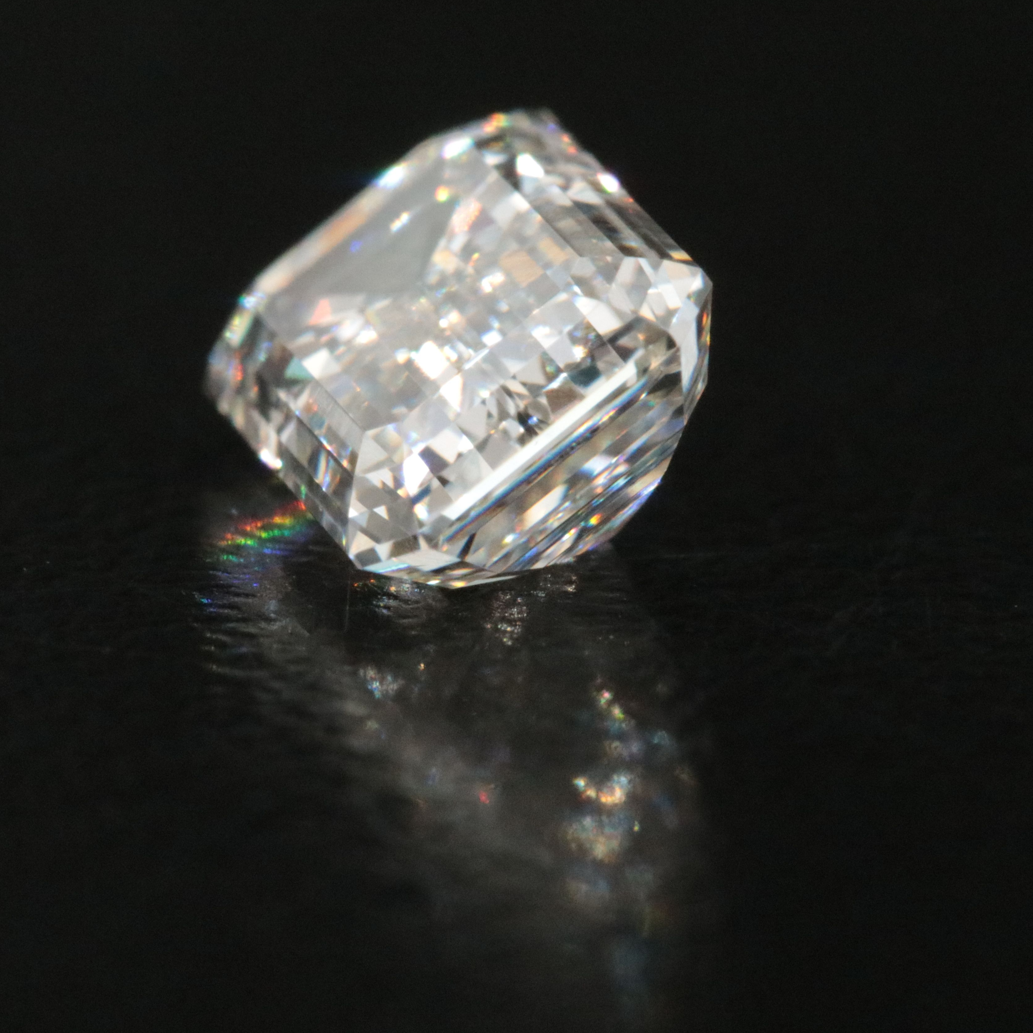 Loose 1.72 CT Lab Grown Diamond with IGI Report