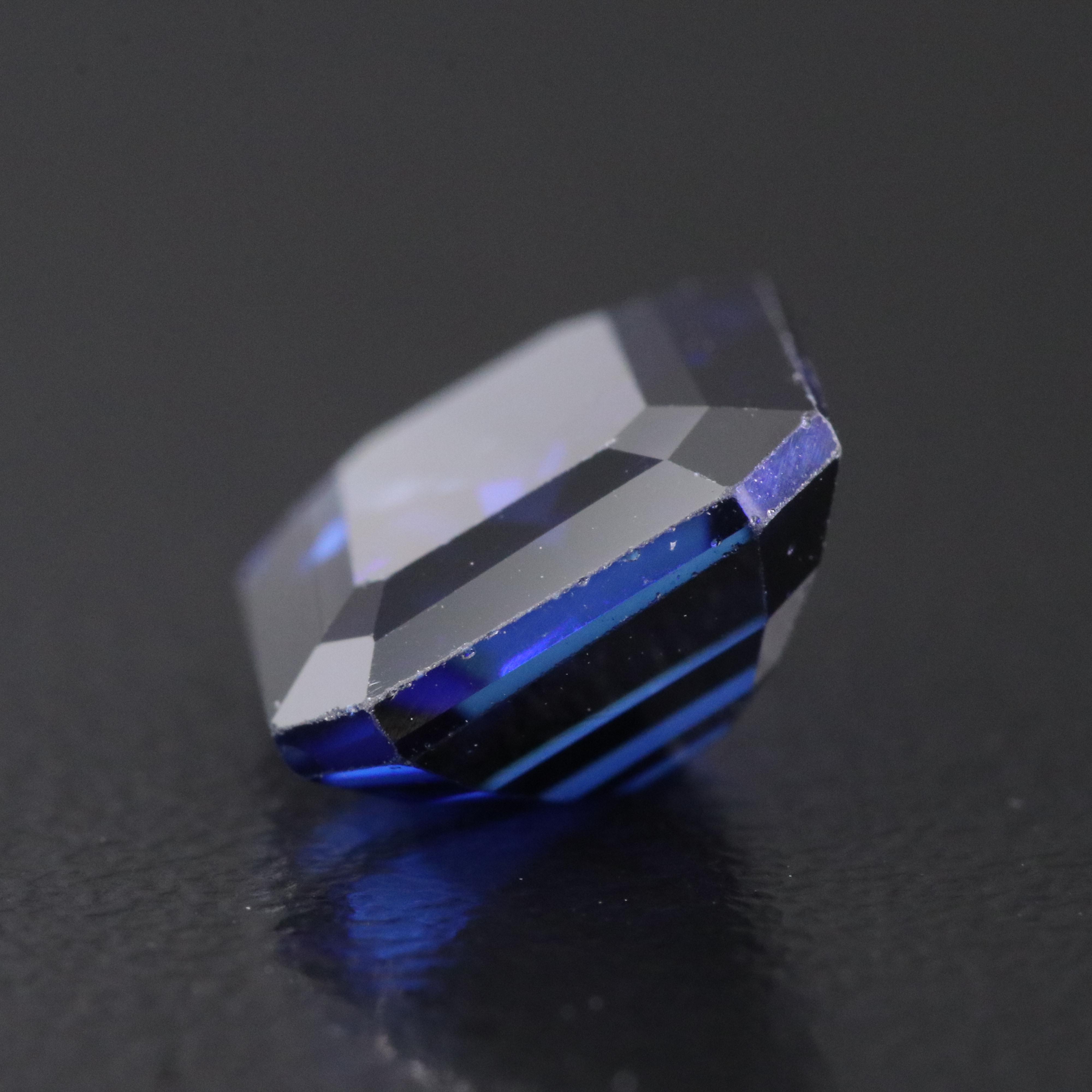 Loose 5.53 CT Lab Grown Sapphire