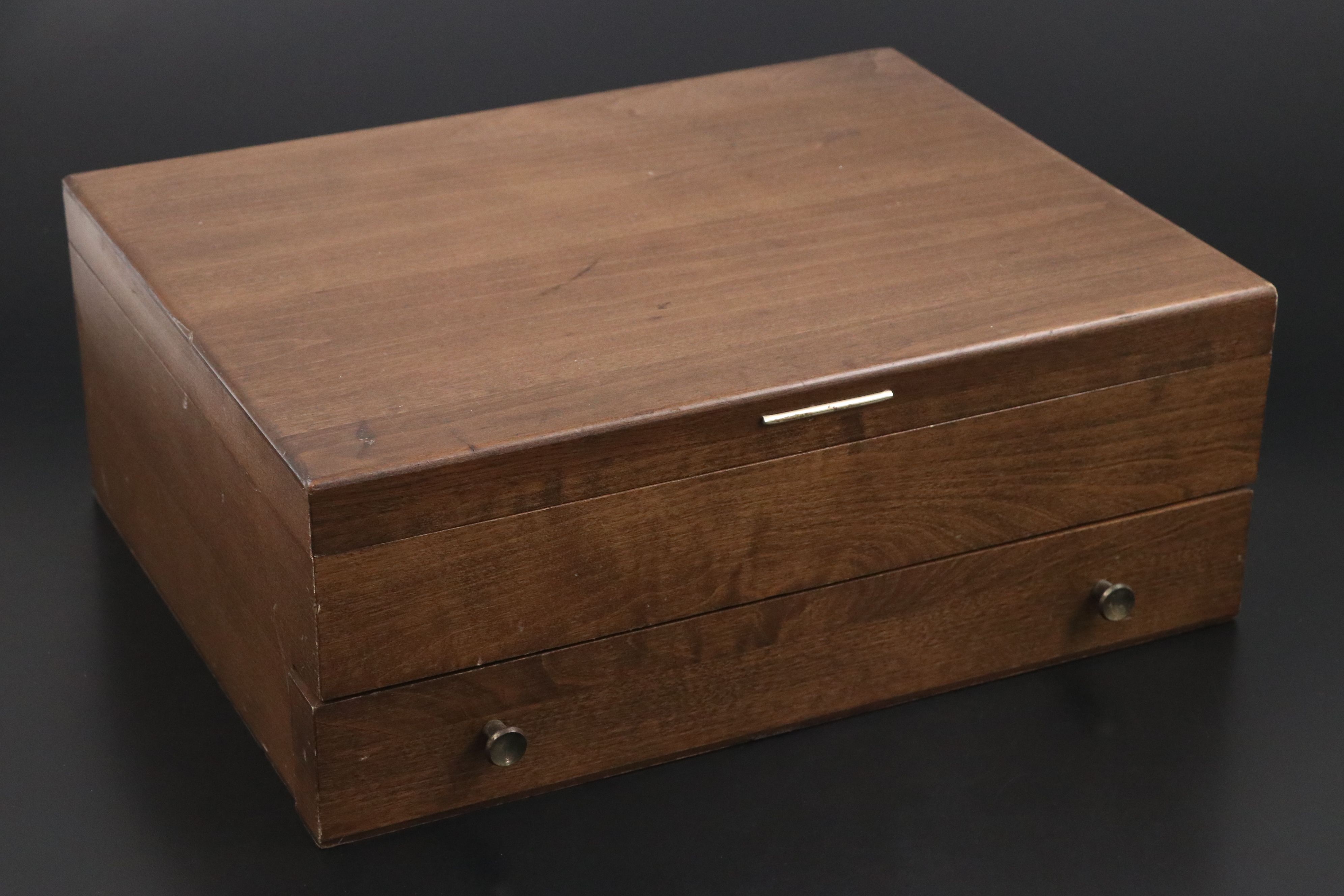 International Silver, Rogers Bros, Rockford, with Other Silver Plate Flatware