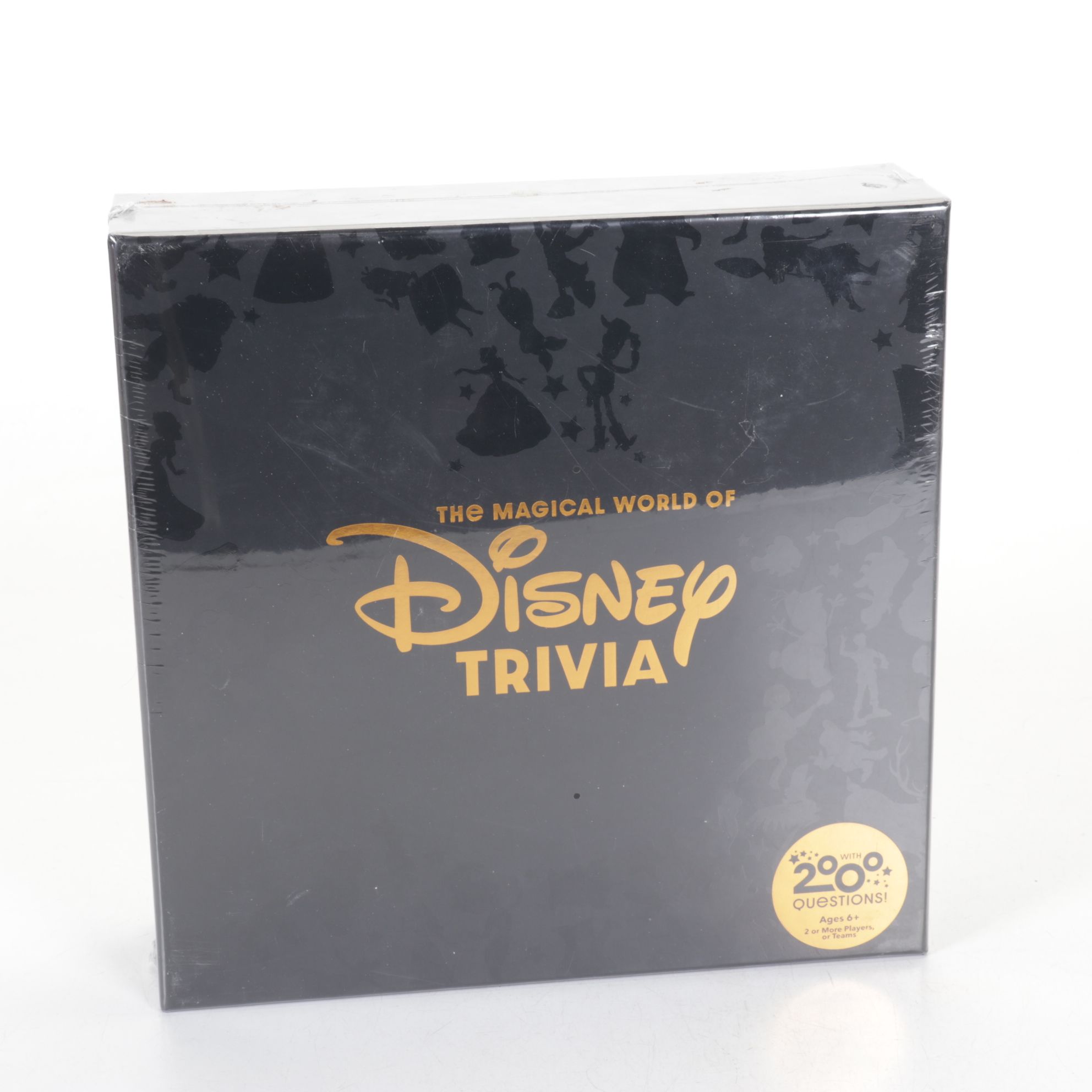 Disney's Haunted Mansion Chess Set & Board Game with Trivia Game