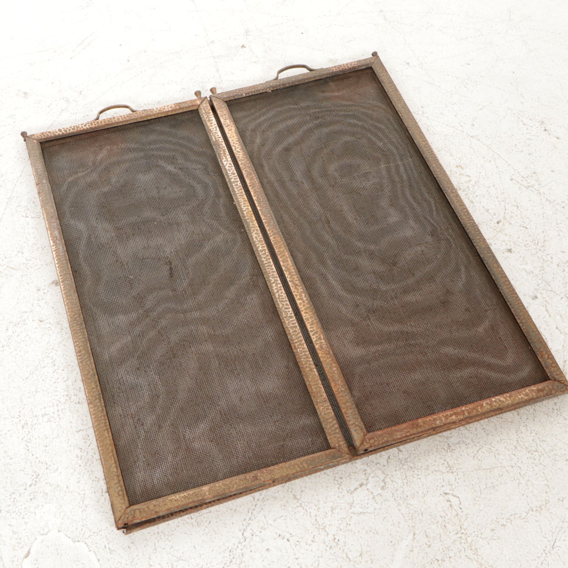 Hammered Brass Tri-Panel Fireplace Screen
