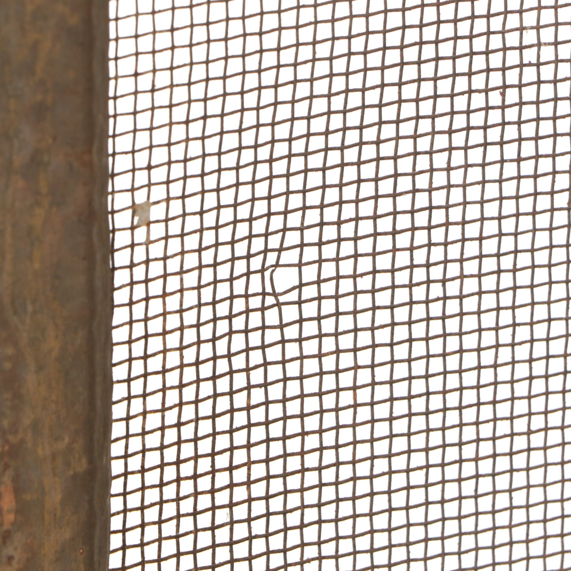 Hammered Brass Tri-Panel Fireplace Screen