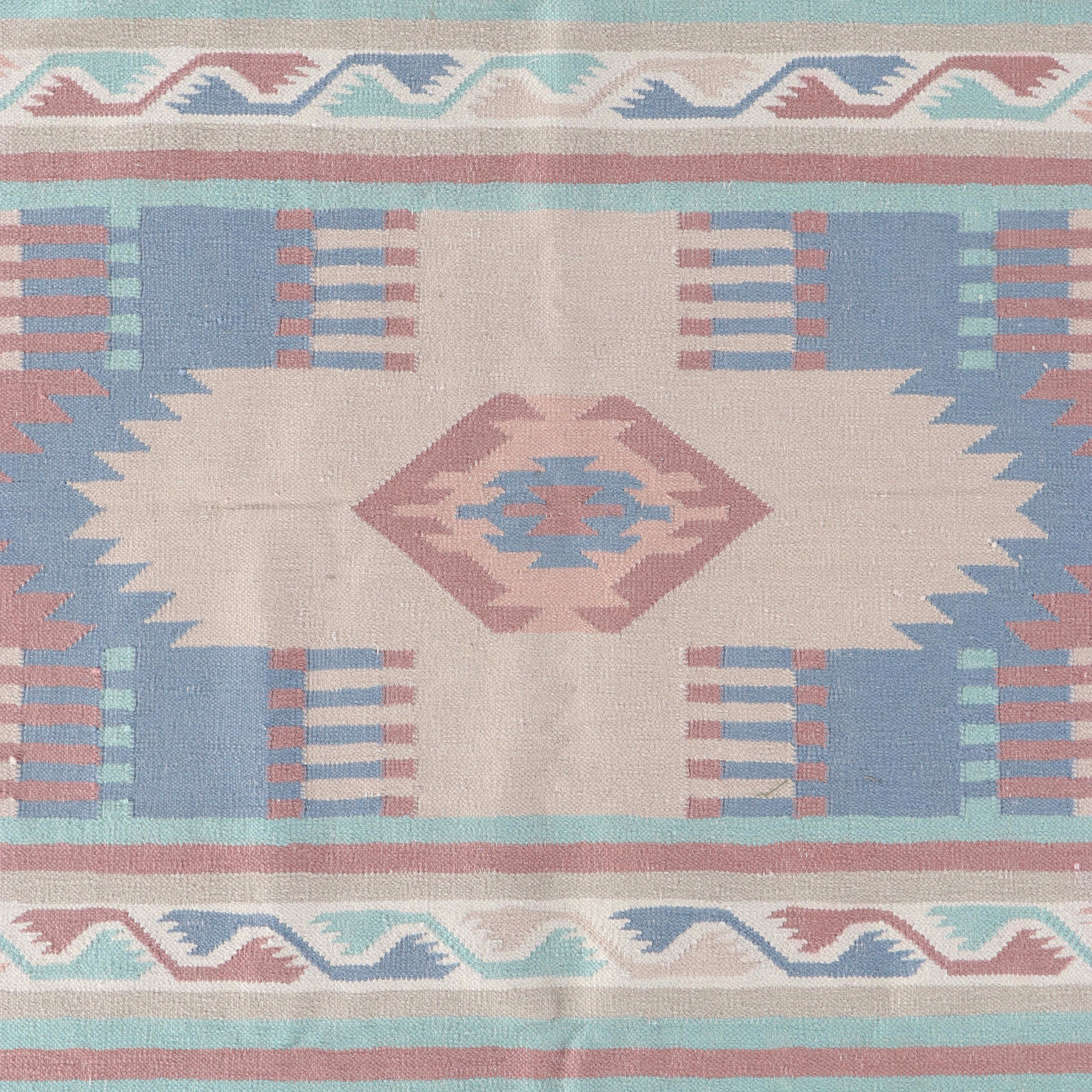 3'9 x 5'8 Handwoven Kilim Accent Rug
