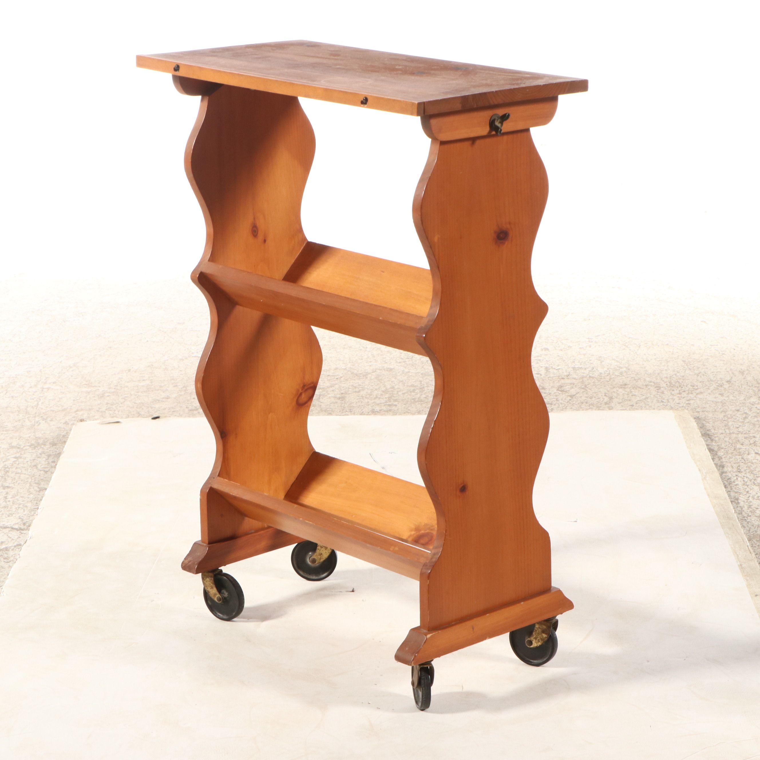 Rolling Pine Table with Book Rack and Maple Magazine Rack