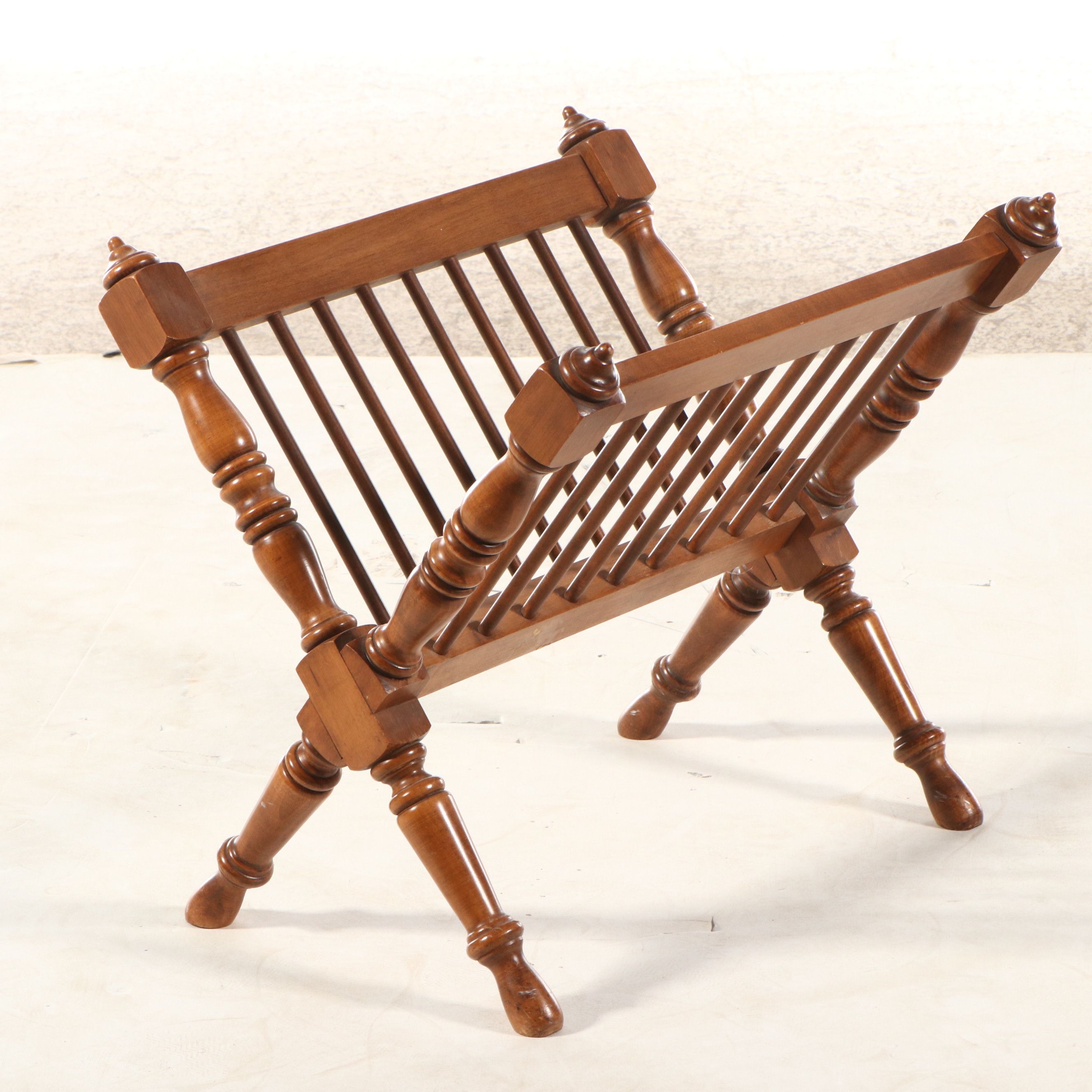 Rolling Pine Table with Book Rack and Maple Magazine Rack