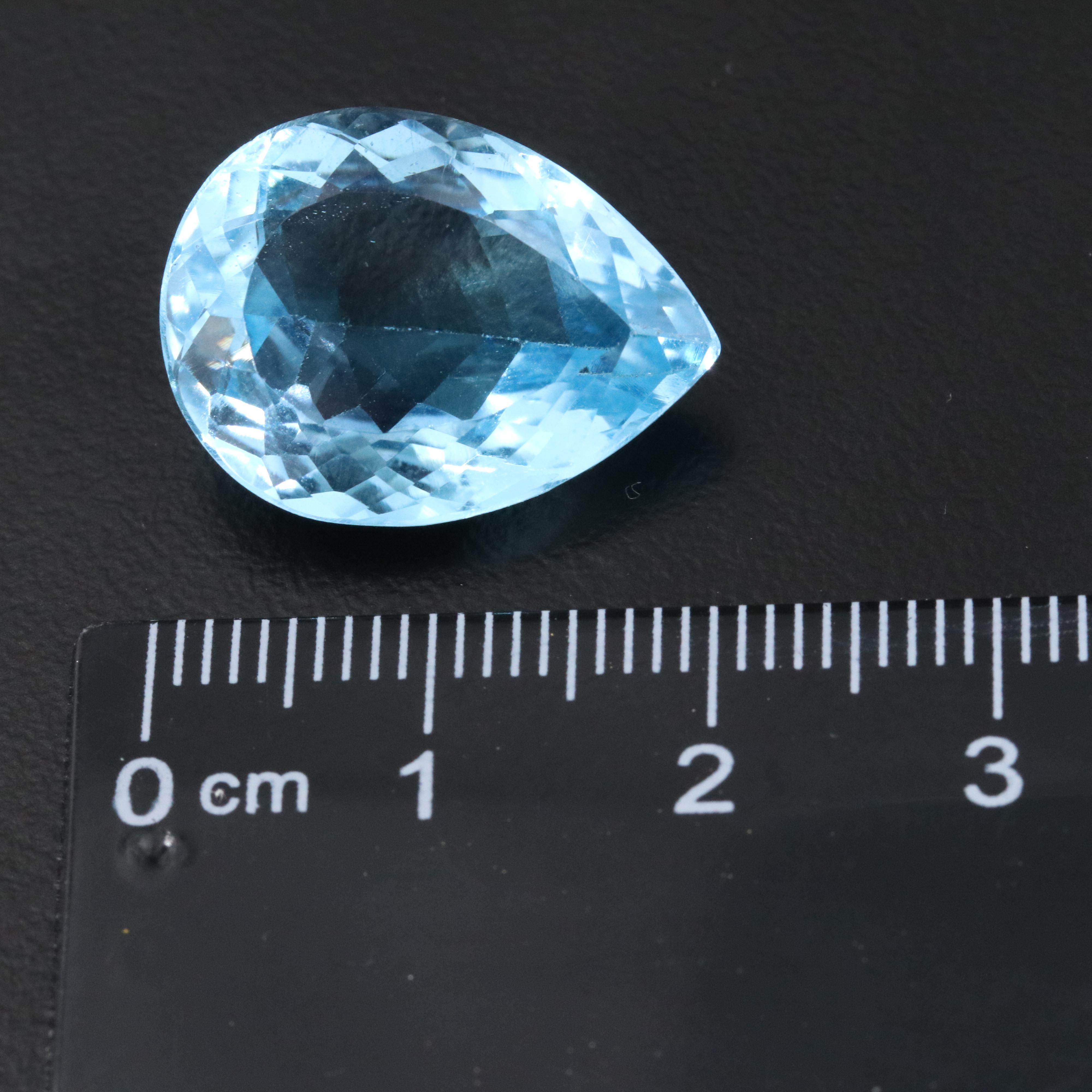 Loose 17.70 CT Swiss Blue Topaz