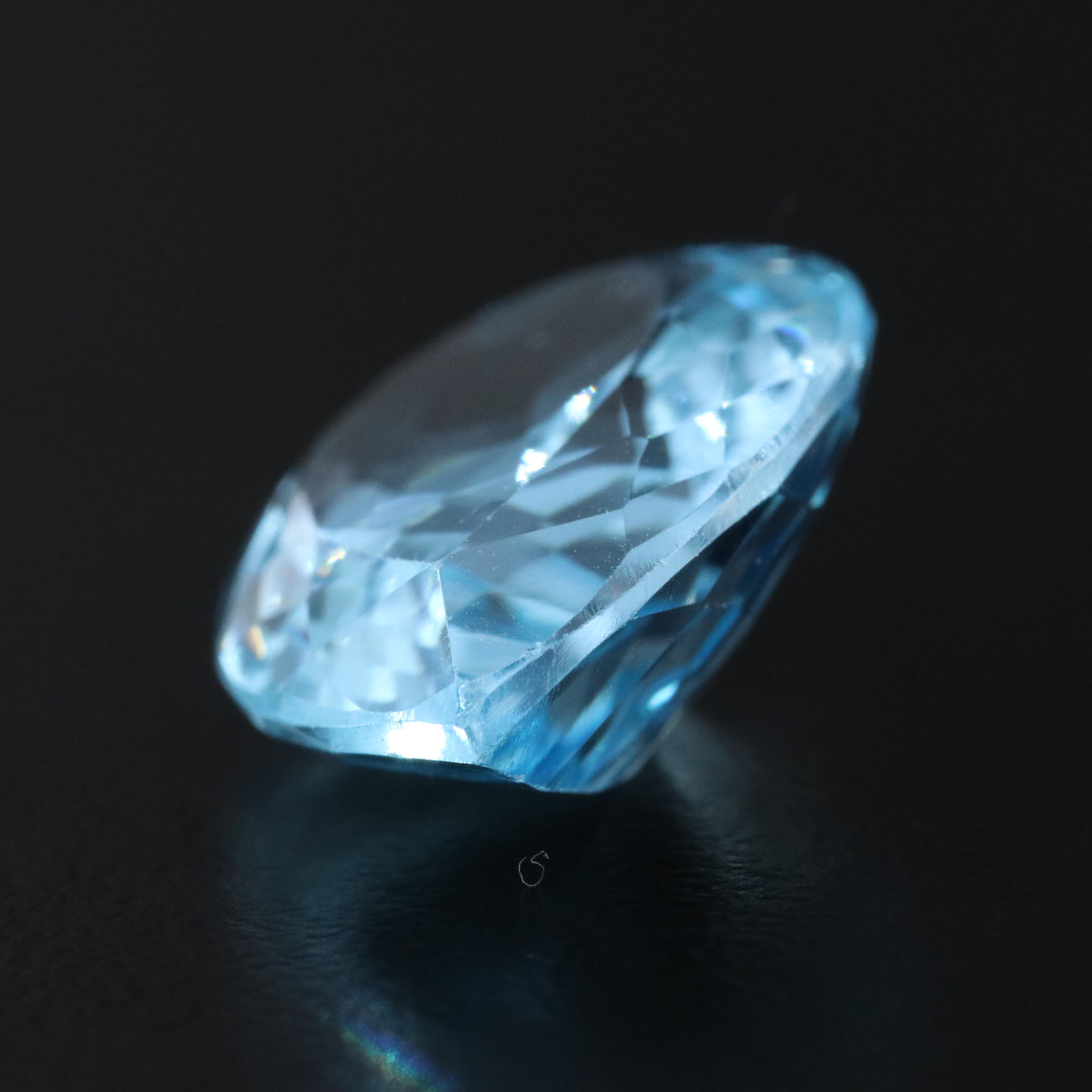 Loose 17.70 CT Swiss Blue Topaz