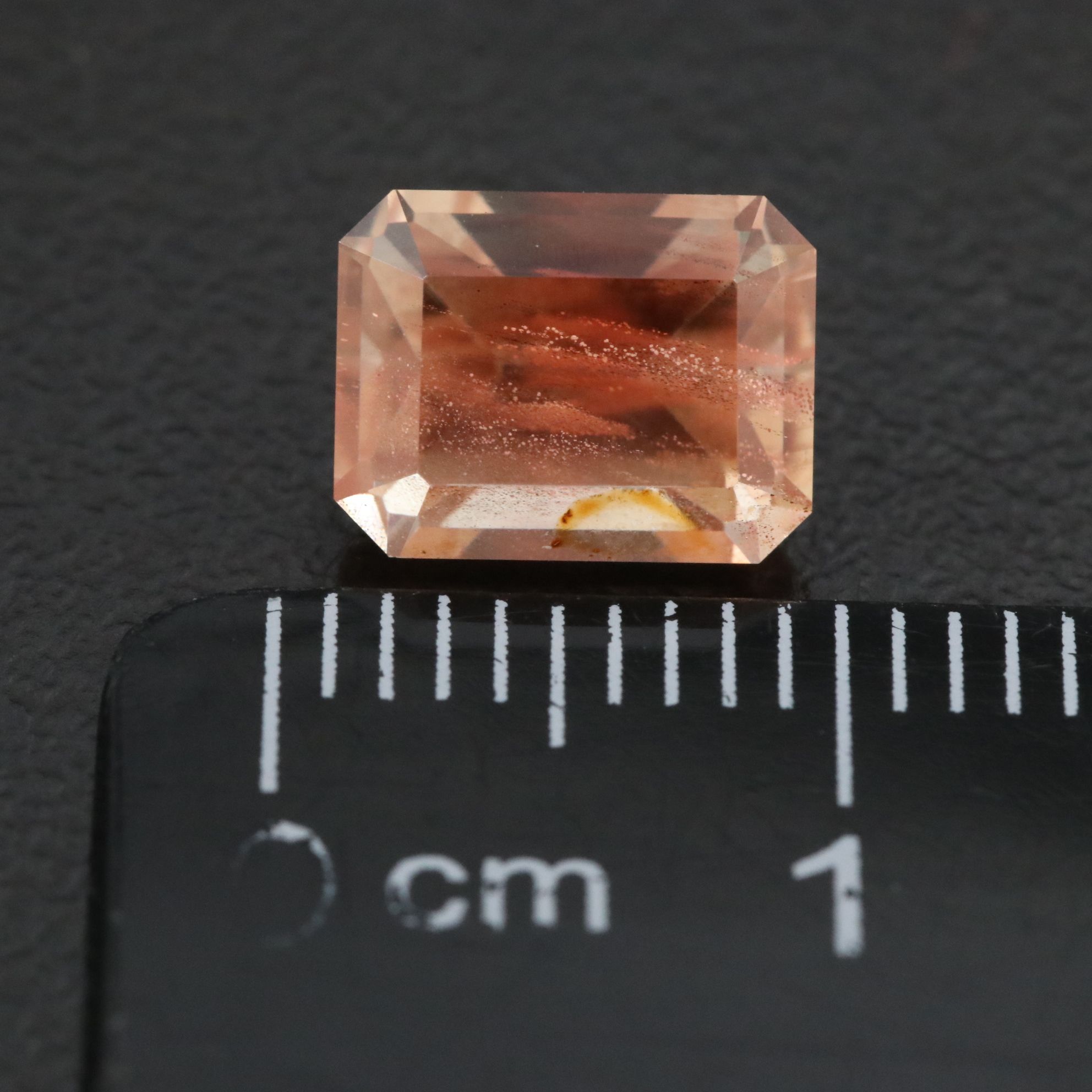 Loose 2.08 CT Sunstone