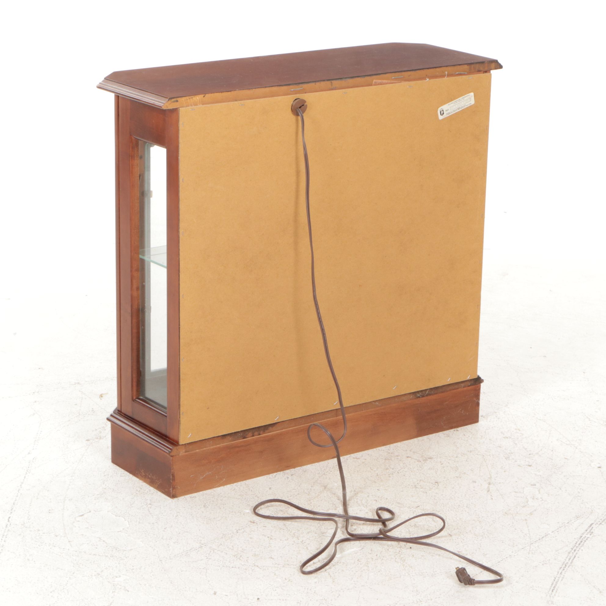 Pulaski Furniture Lighted Display Cabinet