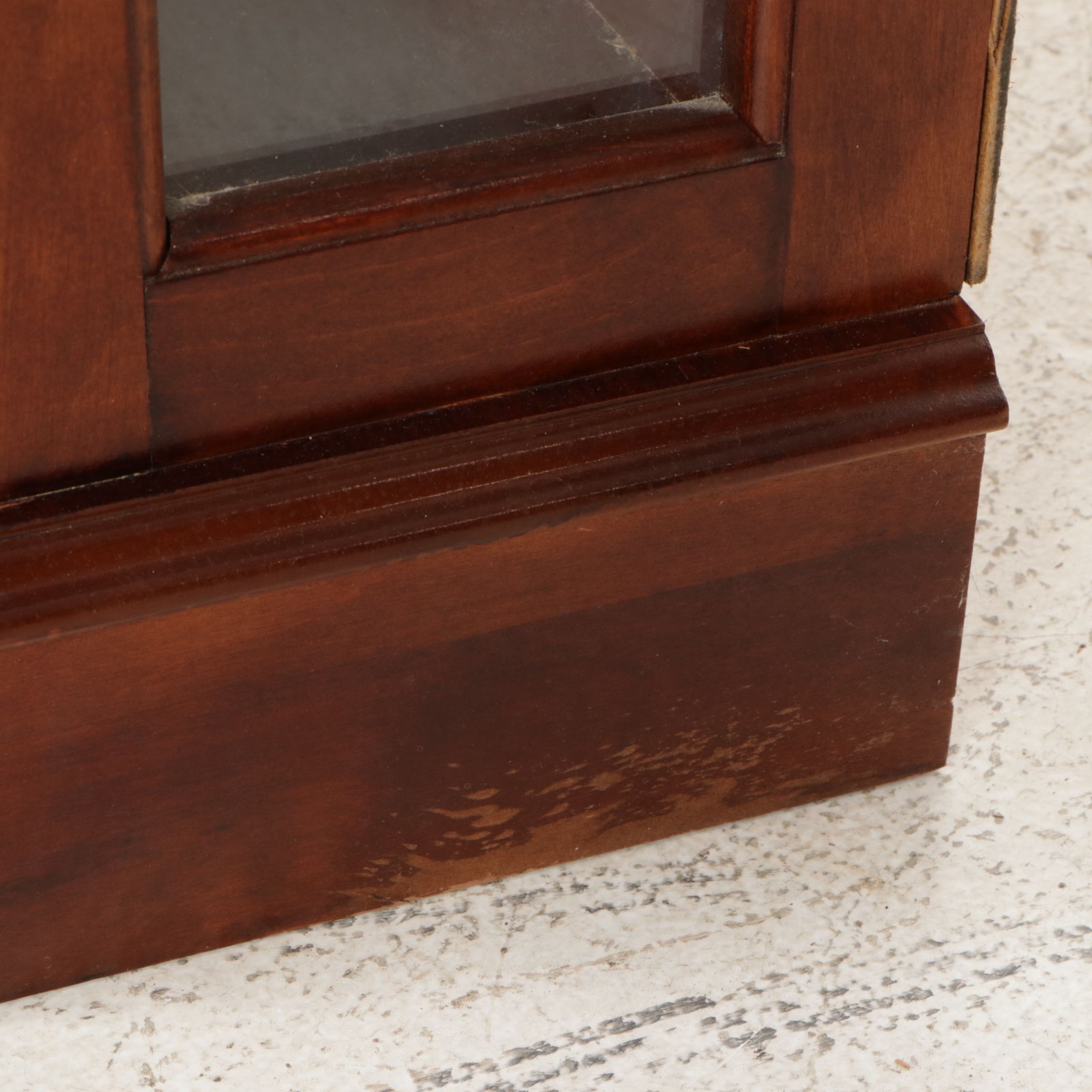 Pulaski Furniture Lighted Display Cabinet