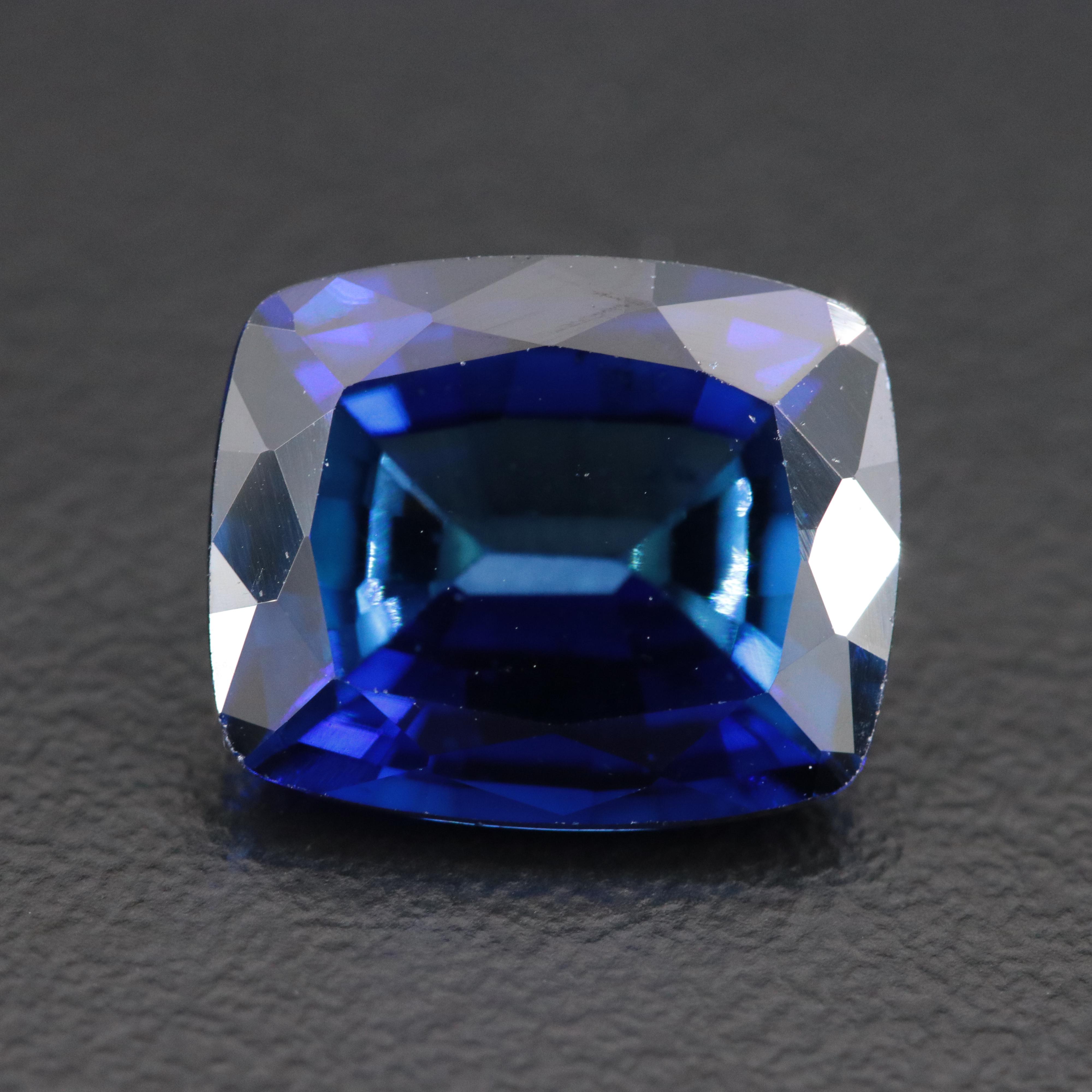 Loose 7.07 CT Lab Grown Sapphire