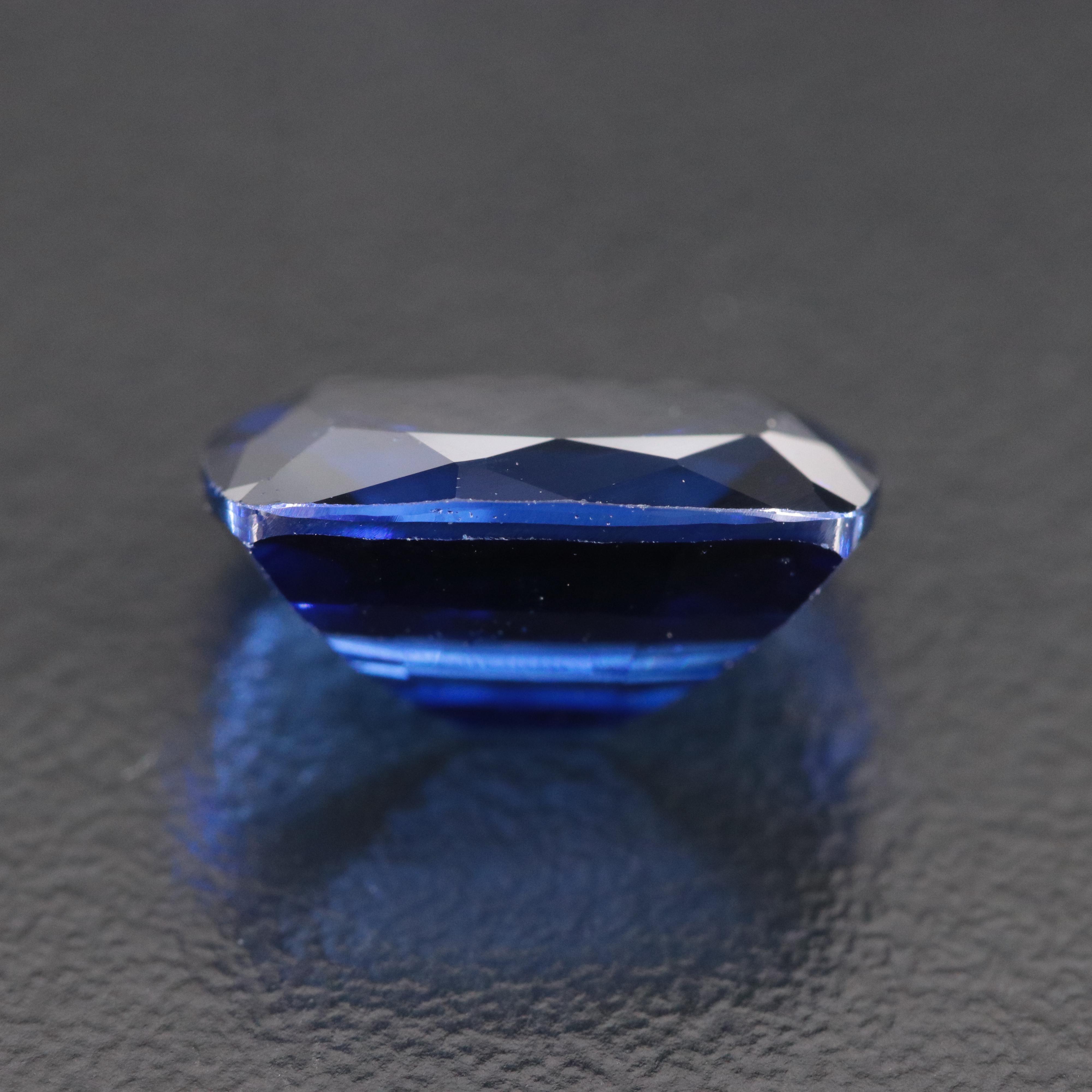Loose 7.07 CT Lab Grown Sapphire