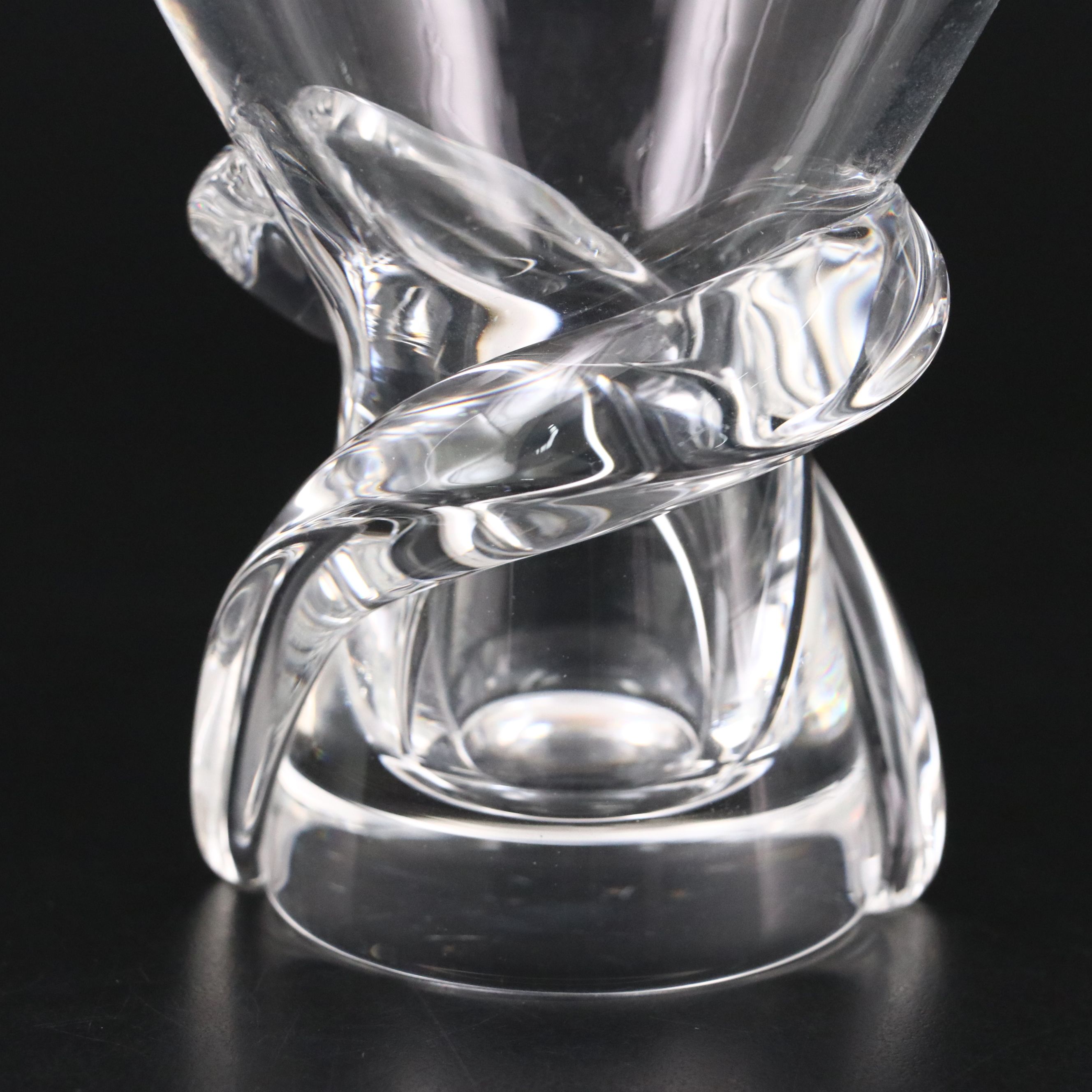 Steuben Art Glass Spiral Vase Designed by Donald Pollard, Mid to Late 20th C.