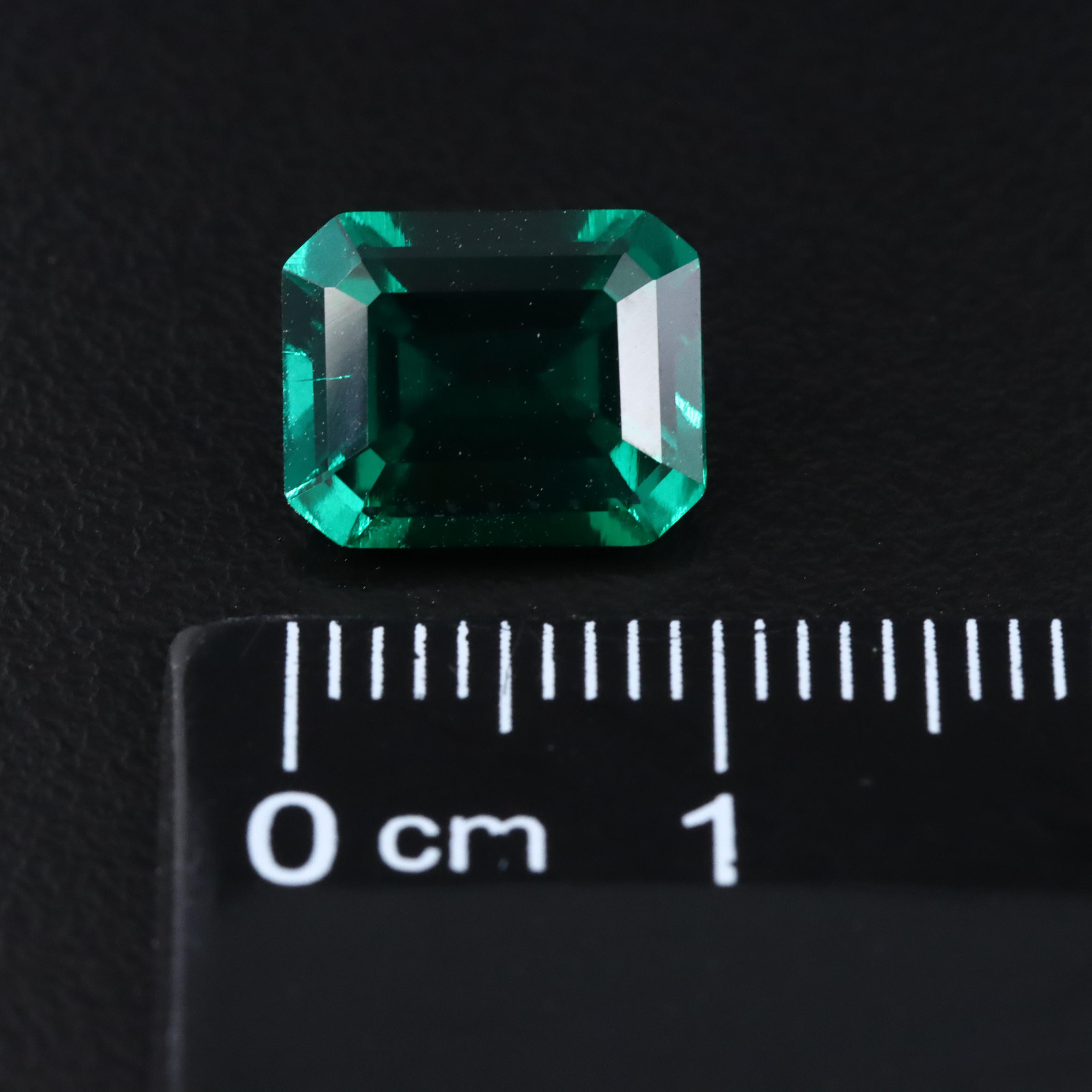 Loose 2.80 CT Lab Grown Emerald