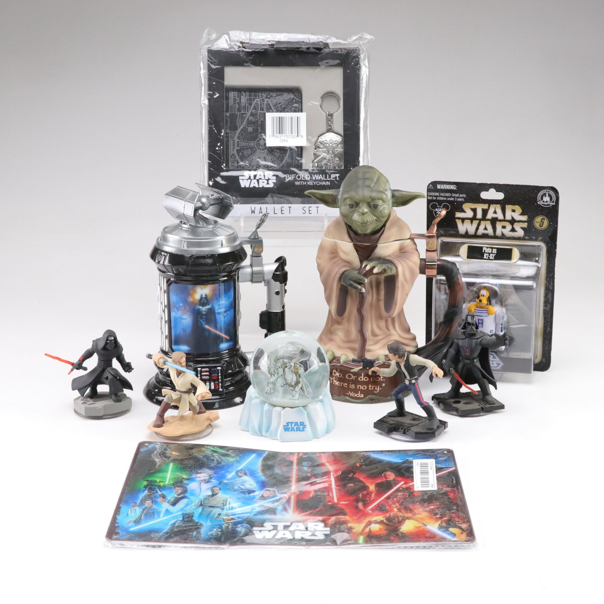 Bradford Exchange "Darth Vader" and "Yoda" Ceramic Steins and Star Wars Items