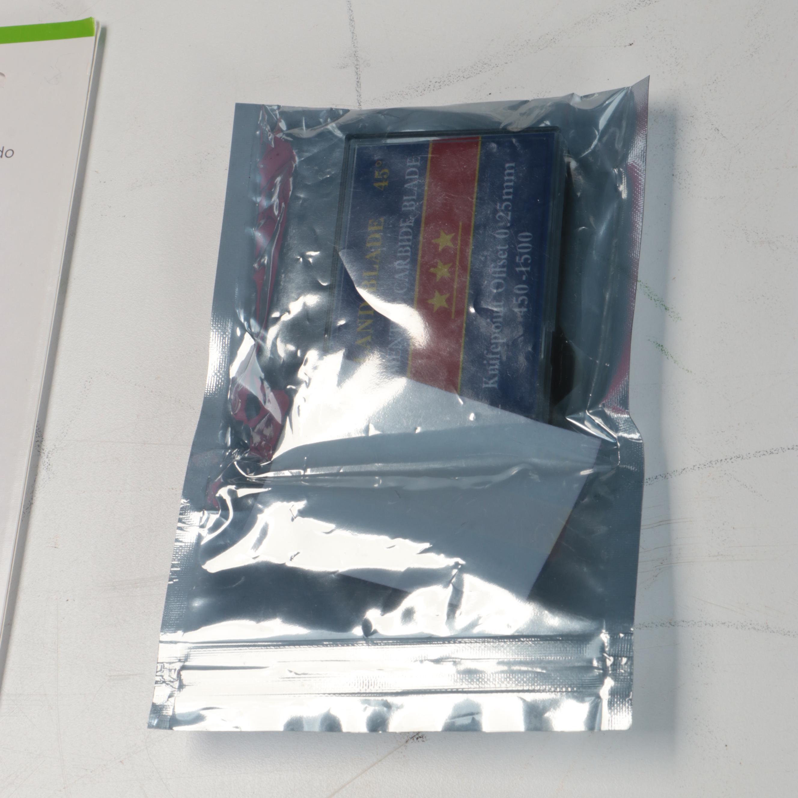 Circuit Explore Air 2 Cutting Machine with Stylus, Markers, & Other Accessories